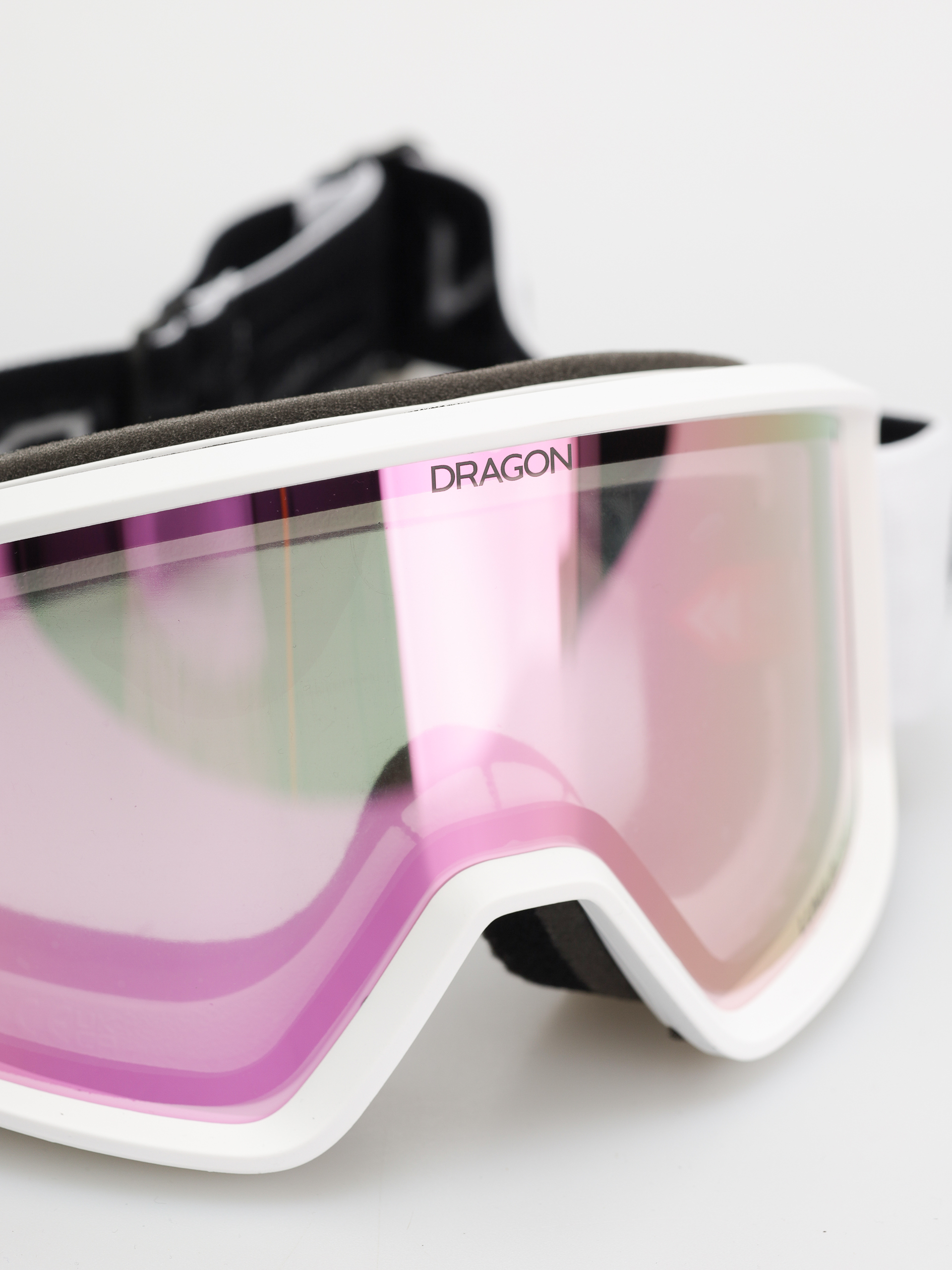Snowboardové okuliare Dragon DXT OTG (white/lumalens pink ion)