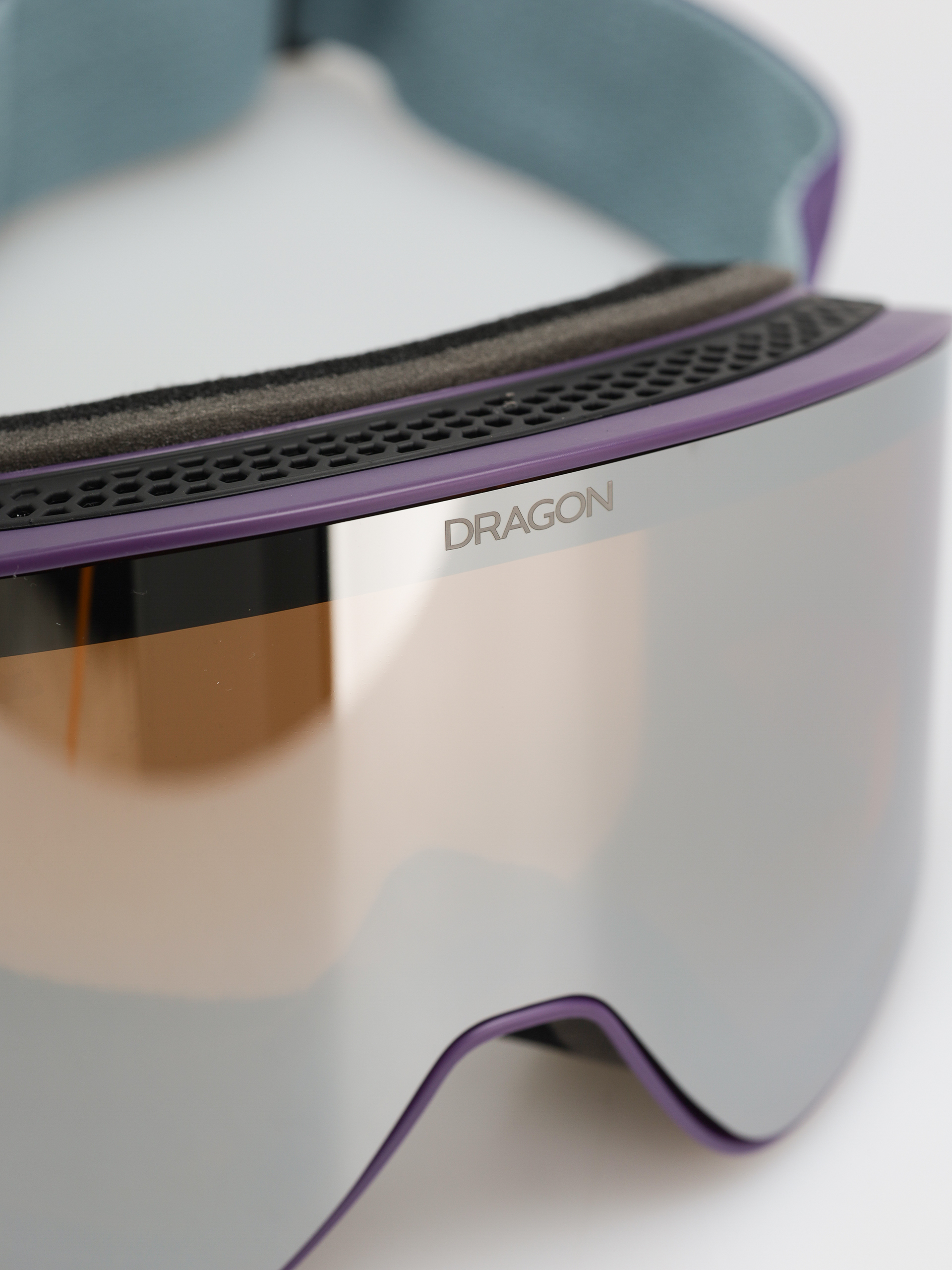 Snowboardové okuliare Dragon NFX2 (deepplum/lumalens silver ion+lumalens violet)