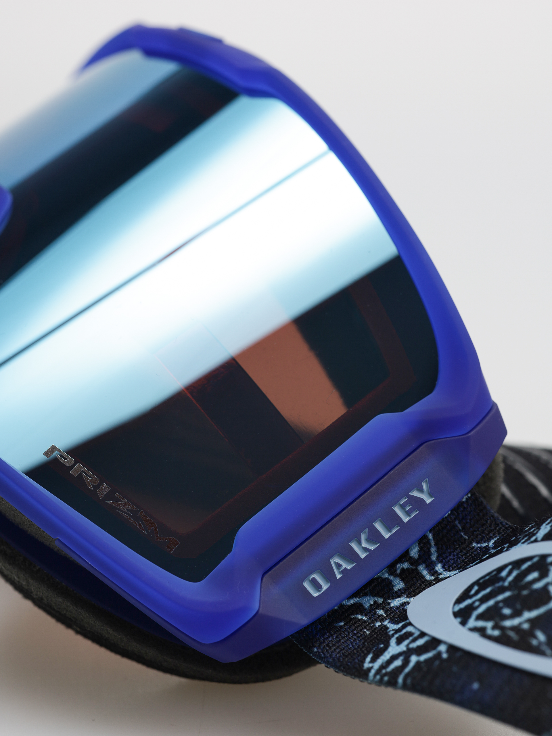 Snowboardové okuliare Oakley Line Miner M (crystal blue cell/prizm snow sapphire iridium)