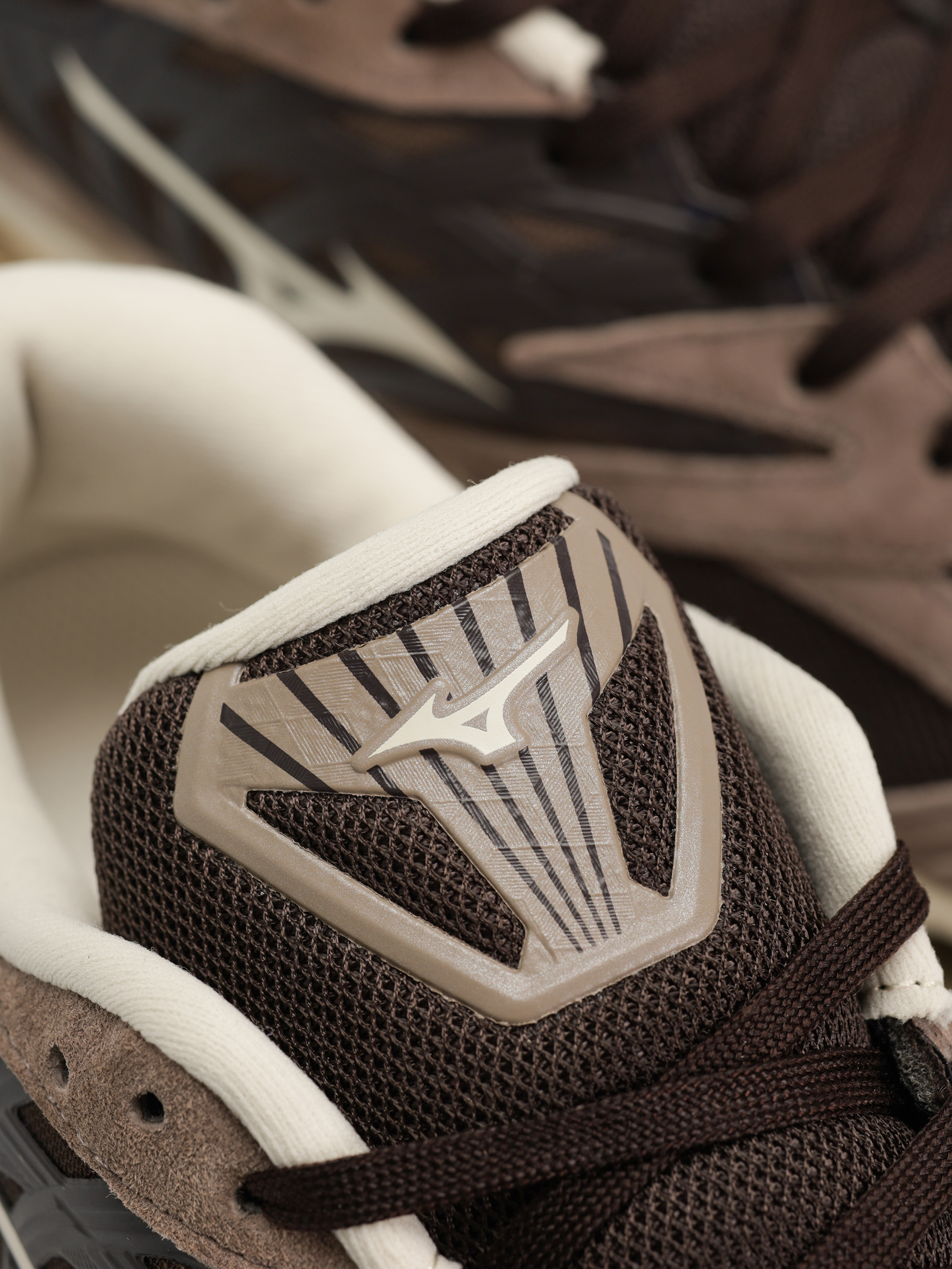 Topánky Mizuno Wave Prophecy LS (mole/pristine/fungi)