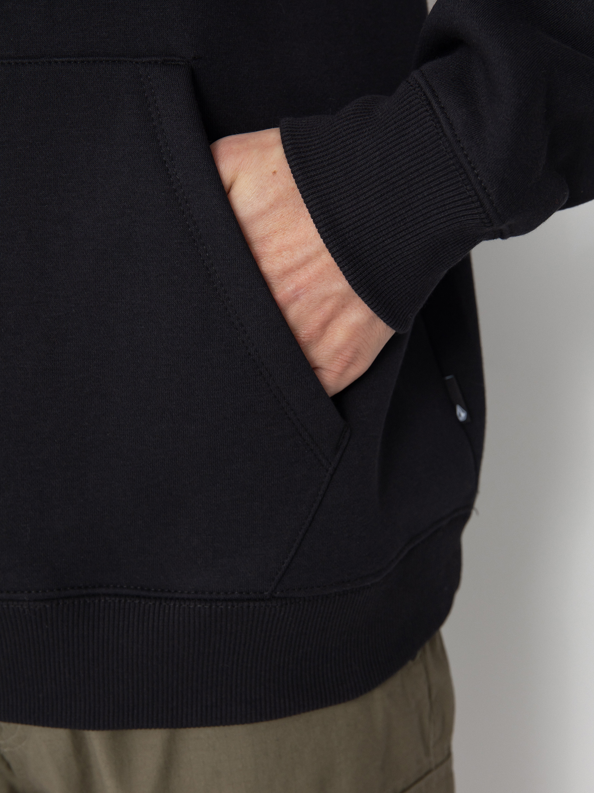 Mikina s kapucňou Volcom Noder HD (black combo)