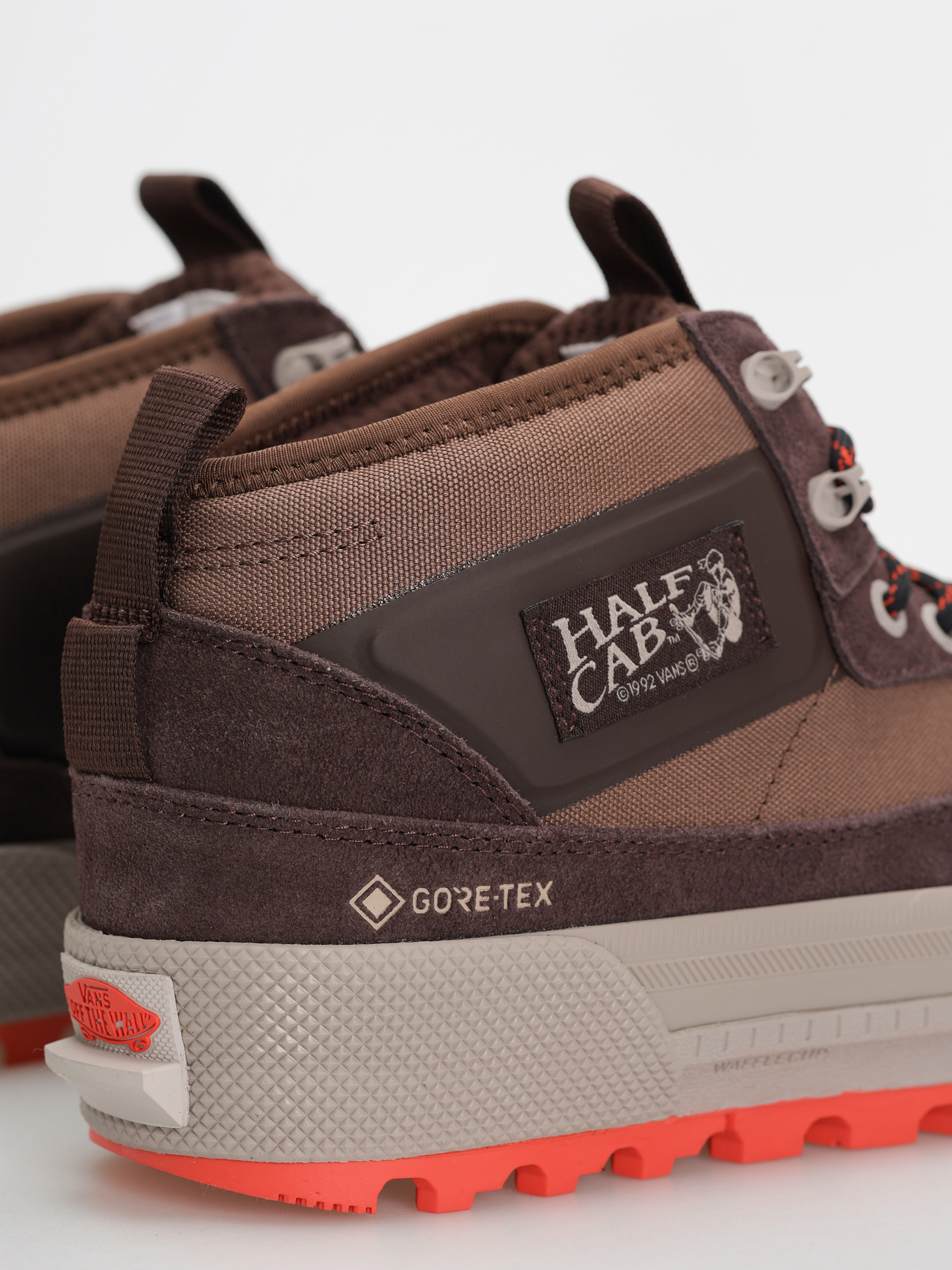 Topánky Vans Half Cab Gore Tex MTE (bitter chocolate)
