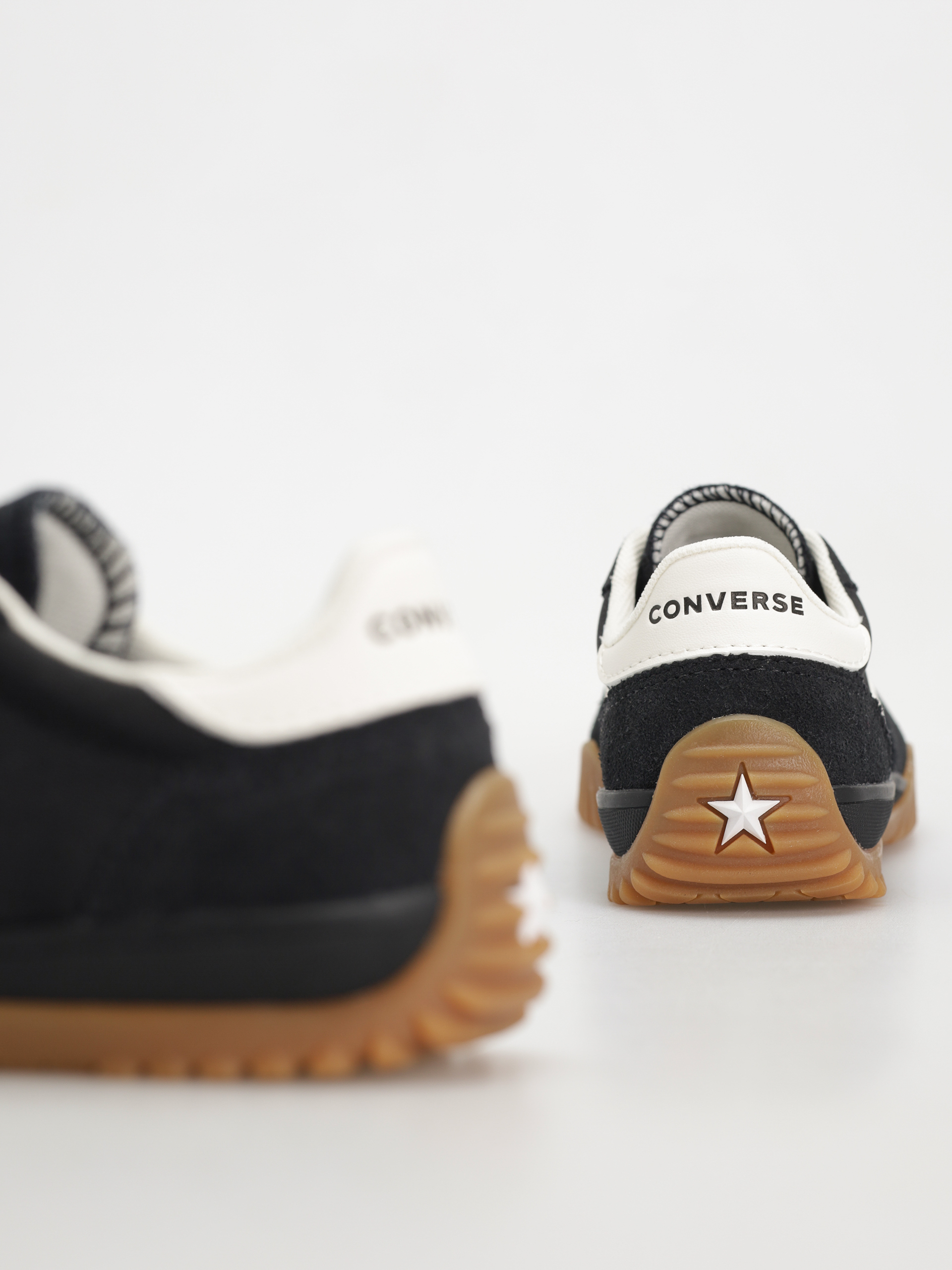 Topánky Converse Run Star Trainer (black/egret/honey)