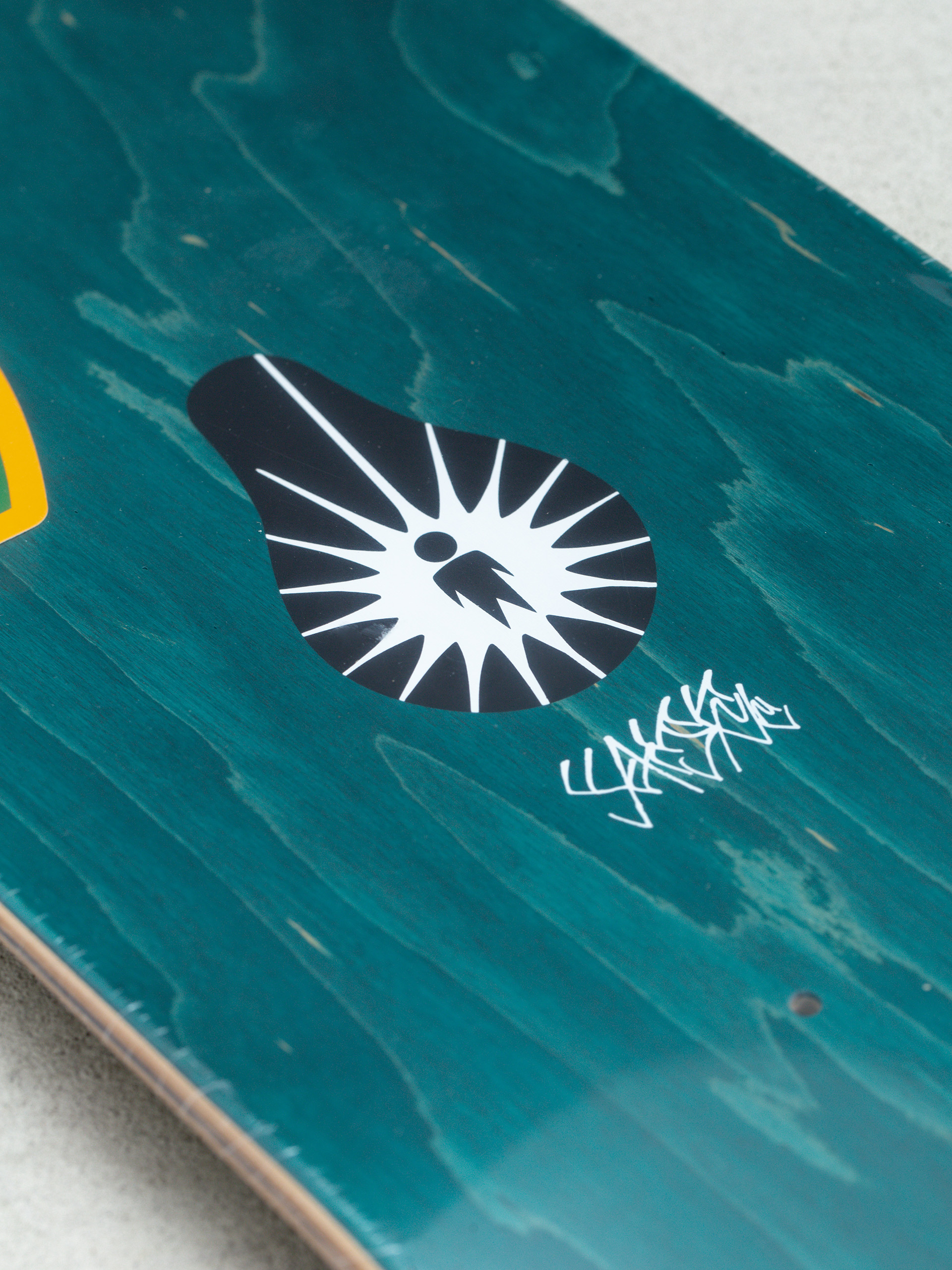 Doska Alienworkshop Yaje Cado (beige/green)