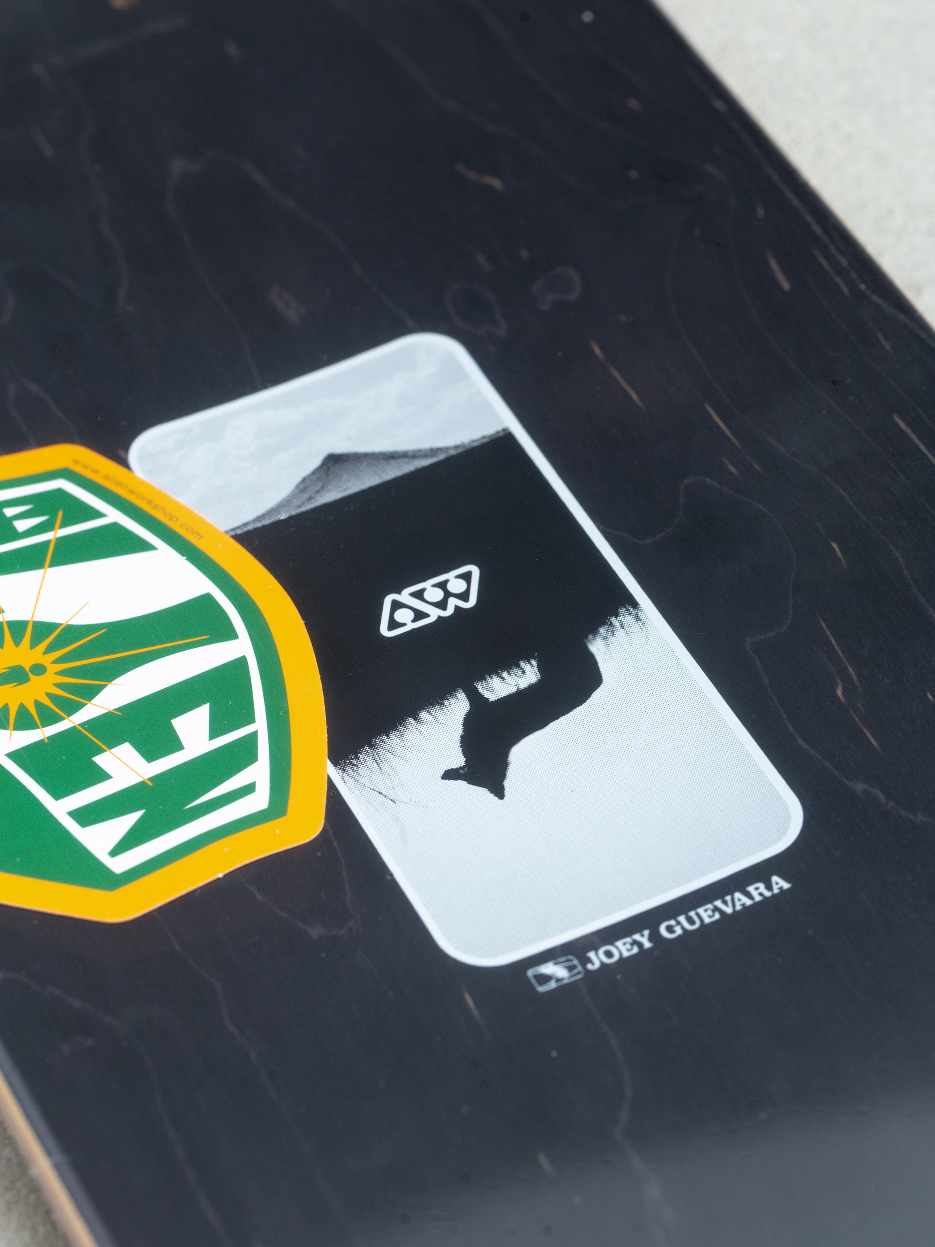 Doska Alienworkshop Joey Guevara Collage (assorted)