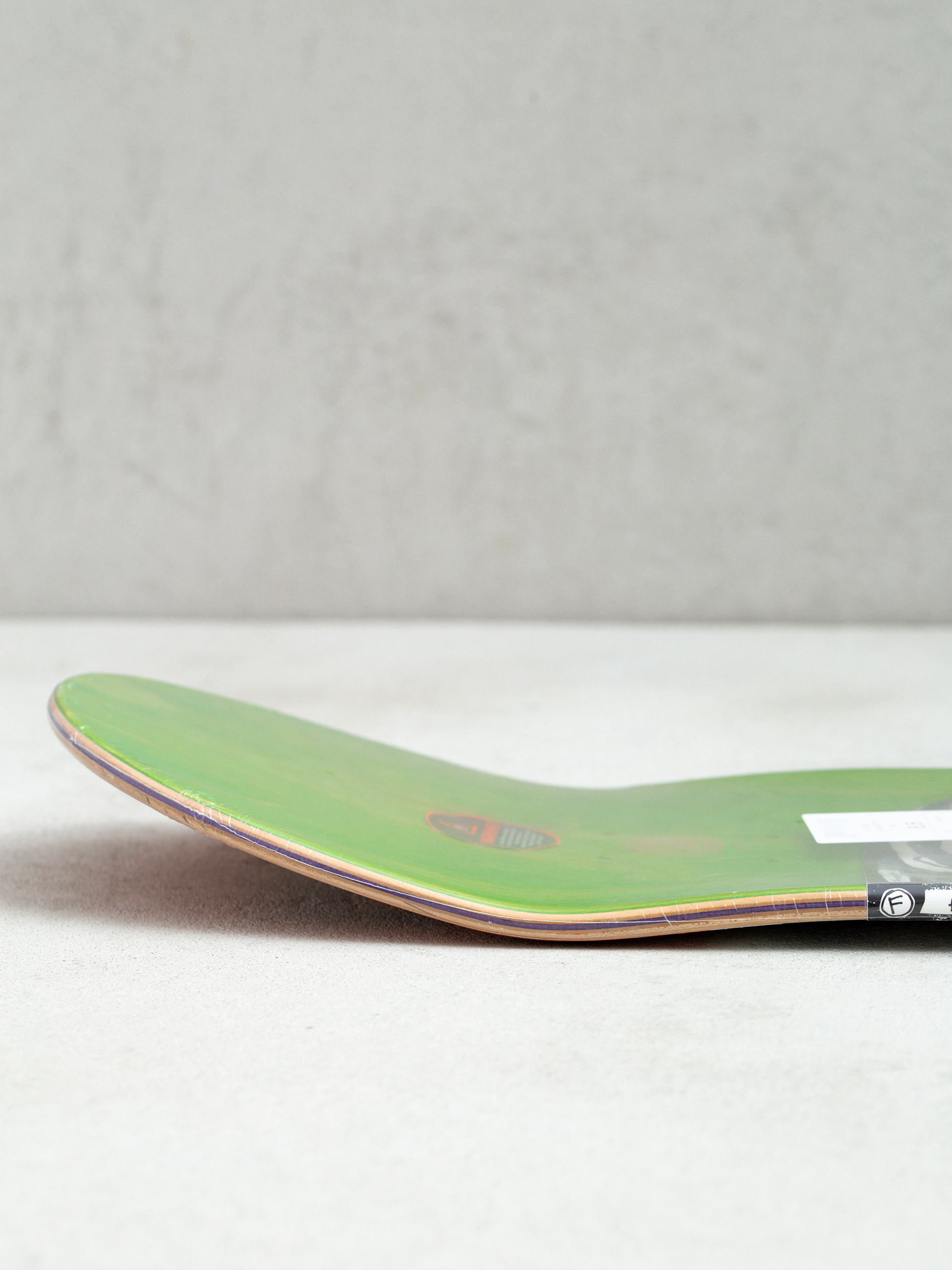 Doska Foundation 90s (orange/green/blue/red)