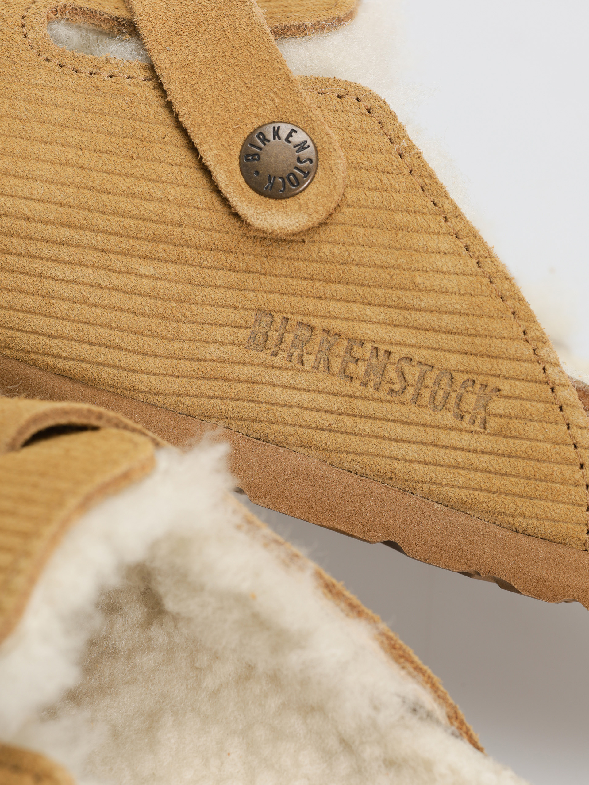 Šľapky Birkenstock Boston VL Fell Suede Leather Fur Narrow Wmn (corduroy cork brown)