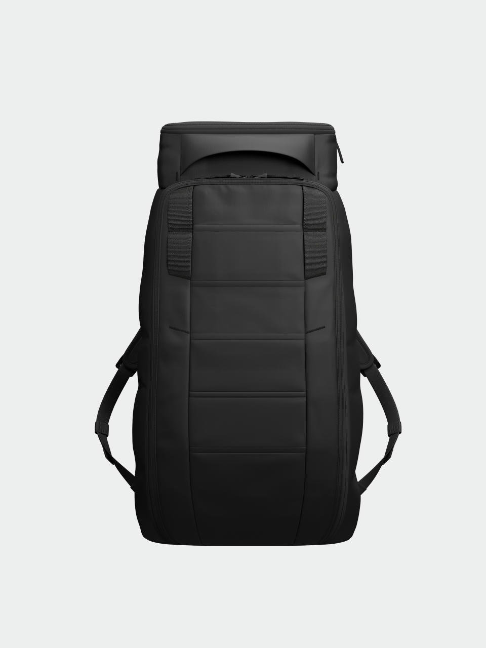 Batoh Db Hugger 30L (black out)