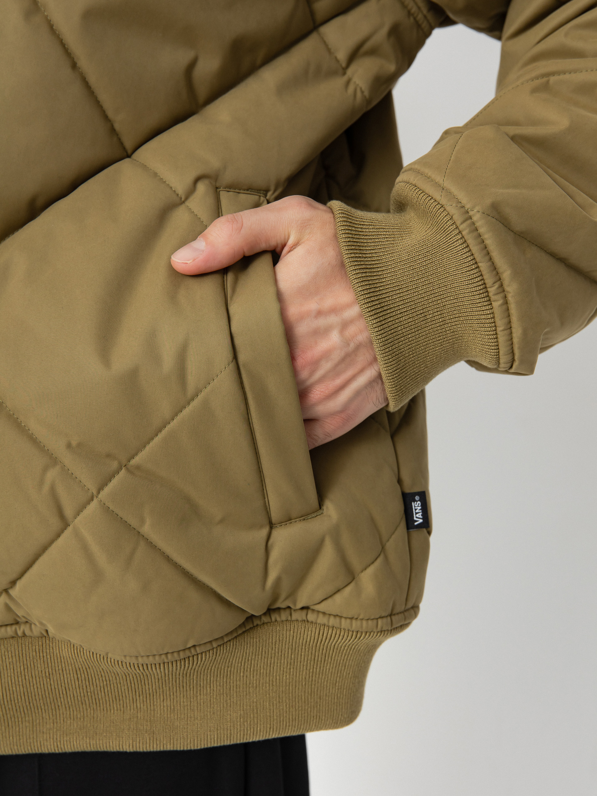 Bunda Vans Hathaway Bomber (gothic olive)