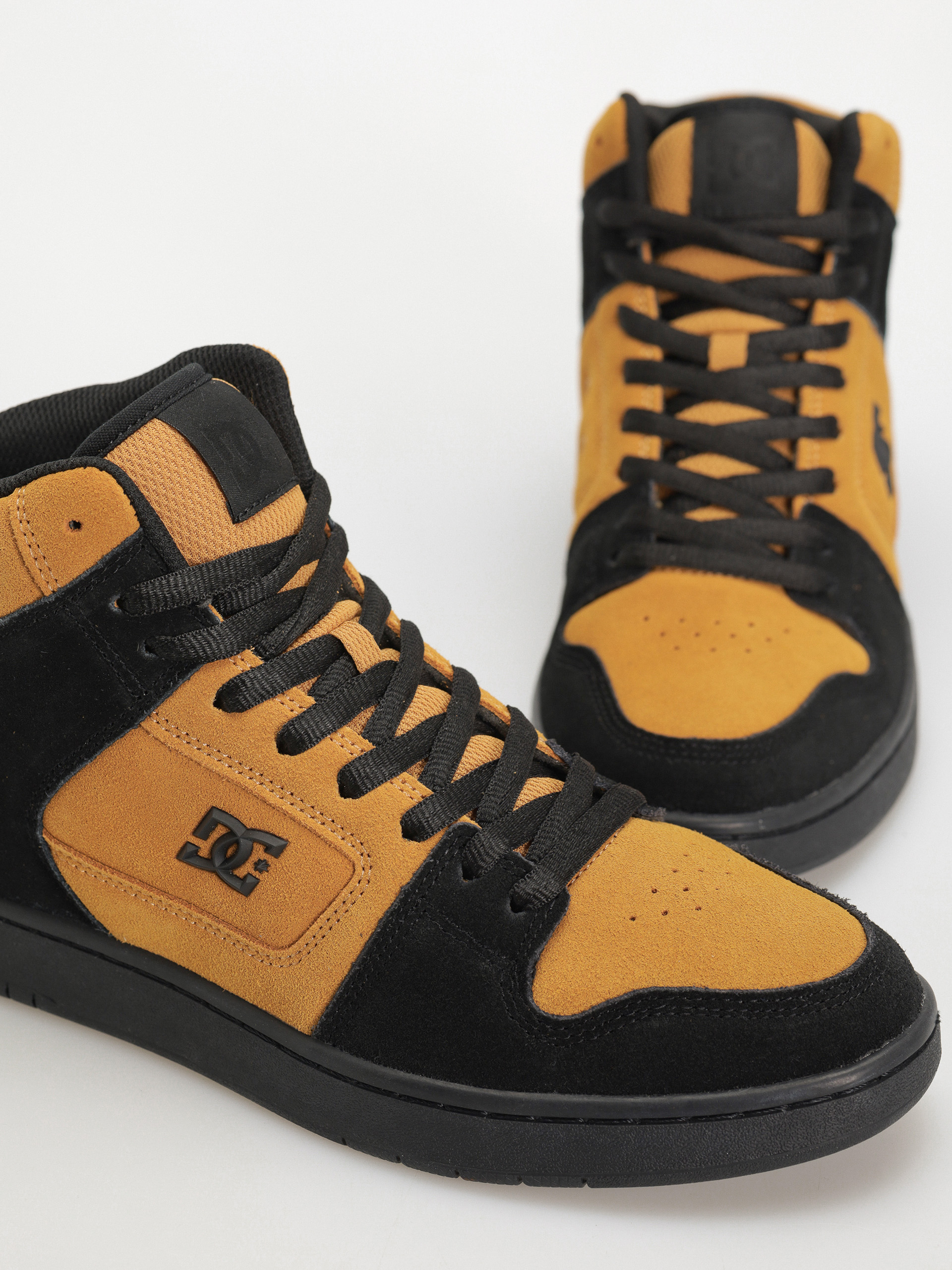 Topánky DC Manteca 4 Hi S (black/black/brown)