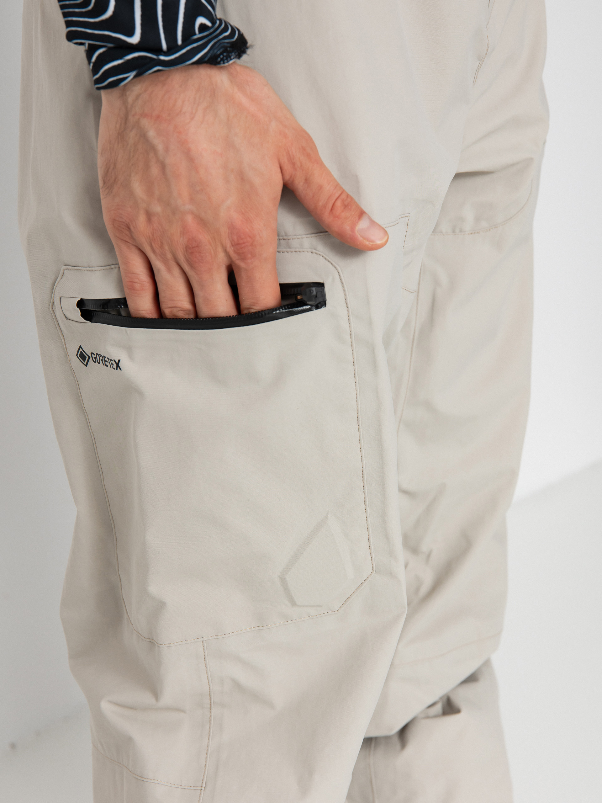 Pánske Snowboardové nohavice Volcom L Gore Tex (stone)