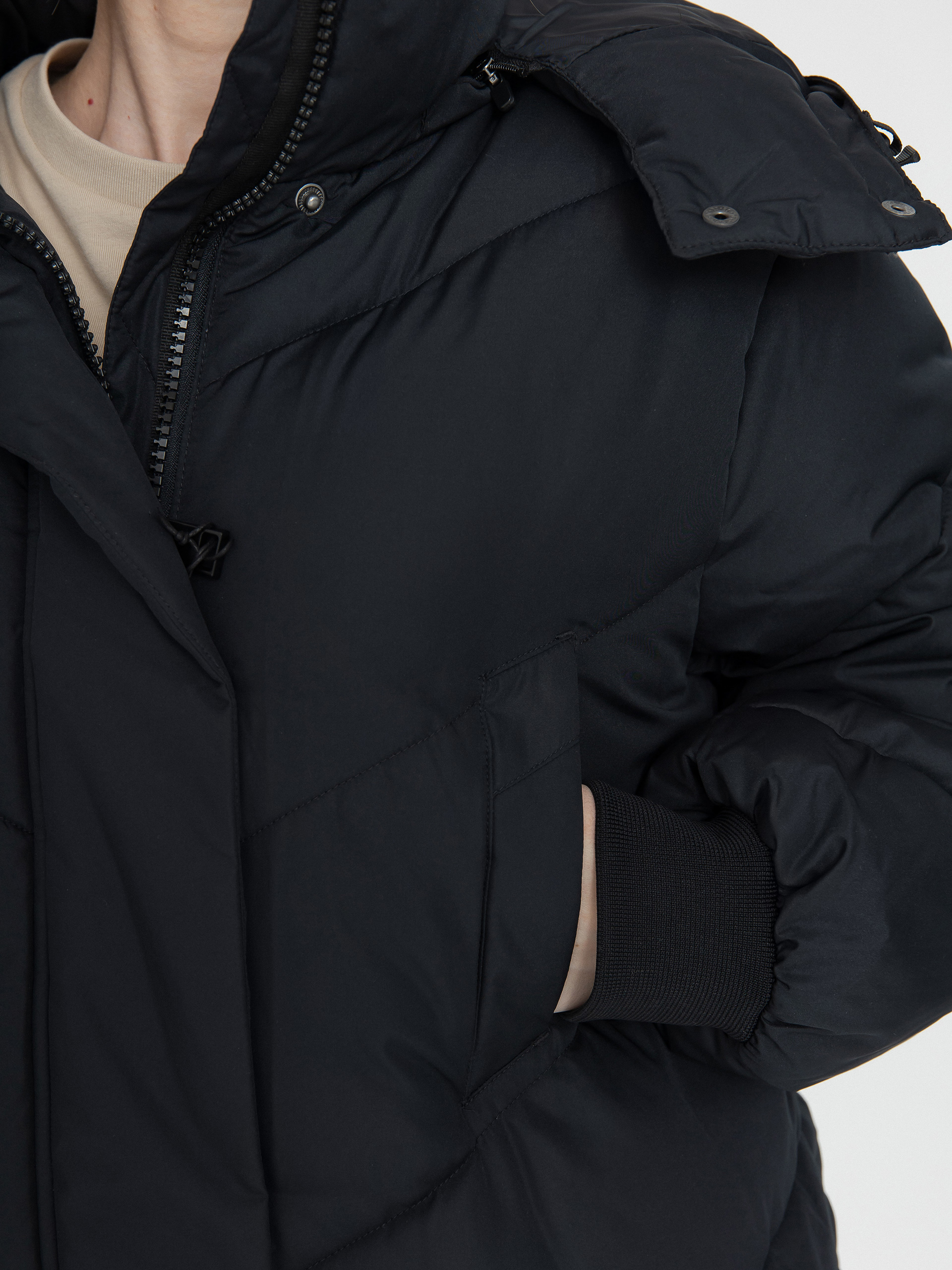 Bunda Volcom Alldaylong Puff Wmn (black)