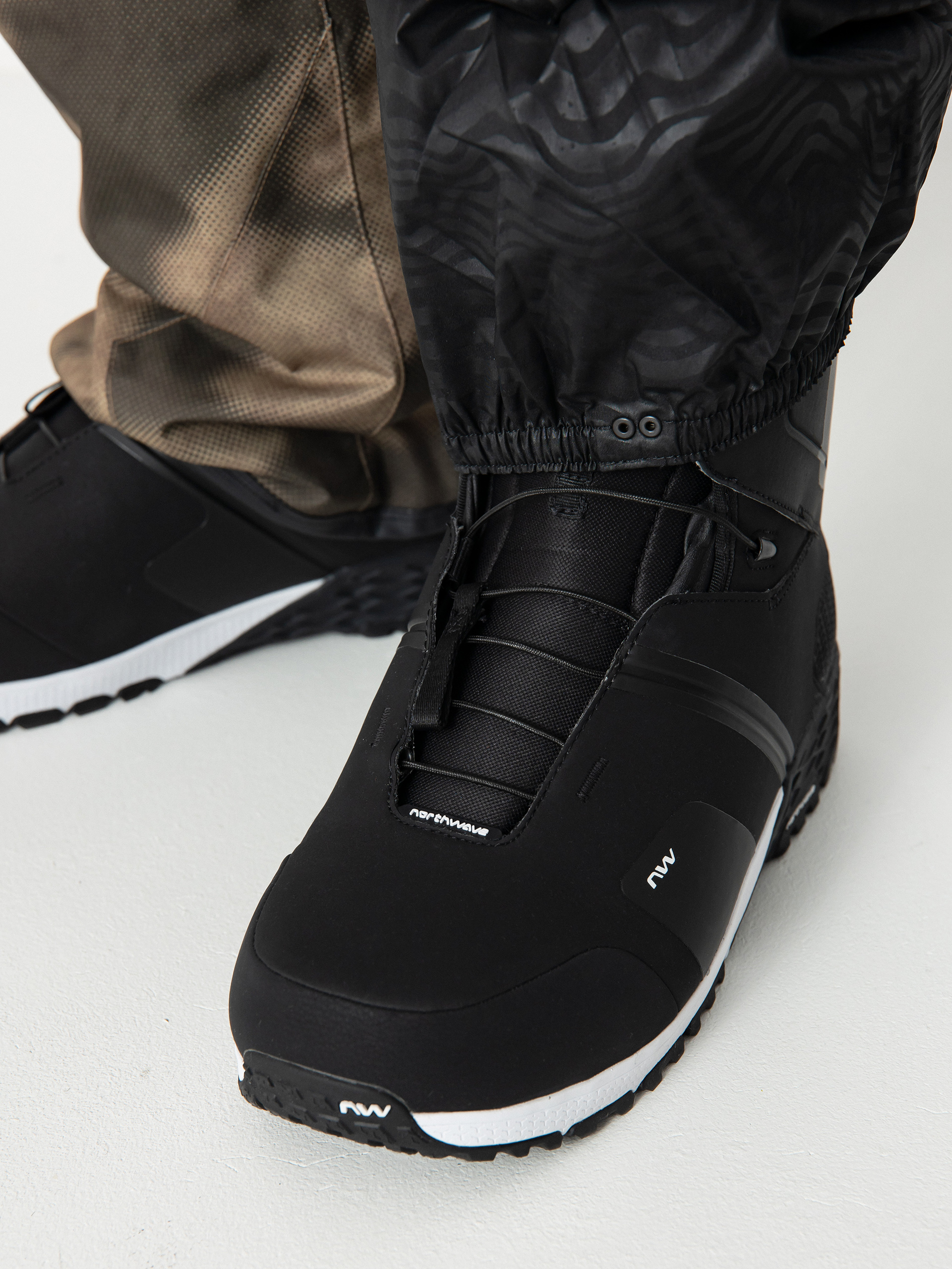 Pánske Snowboardové nohavice Volcom Roan Bib Overall (camouflage)