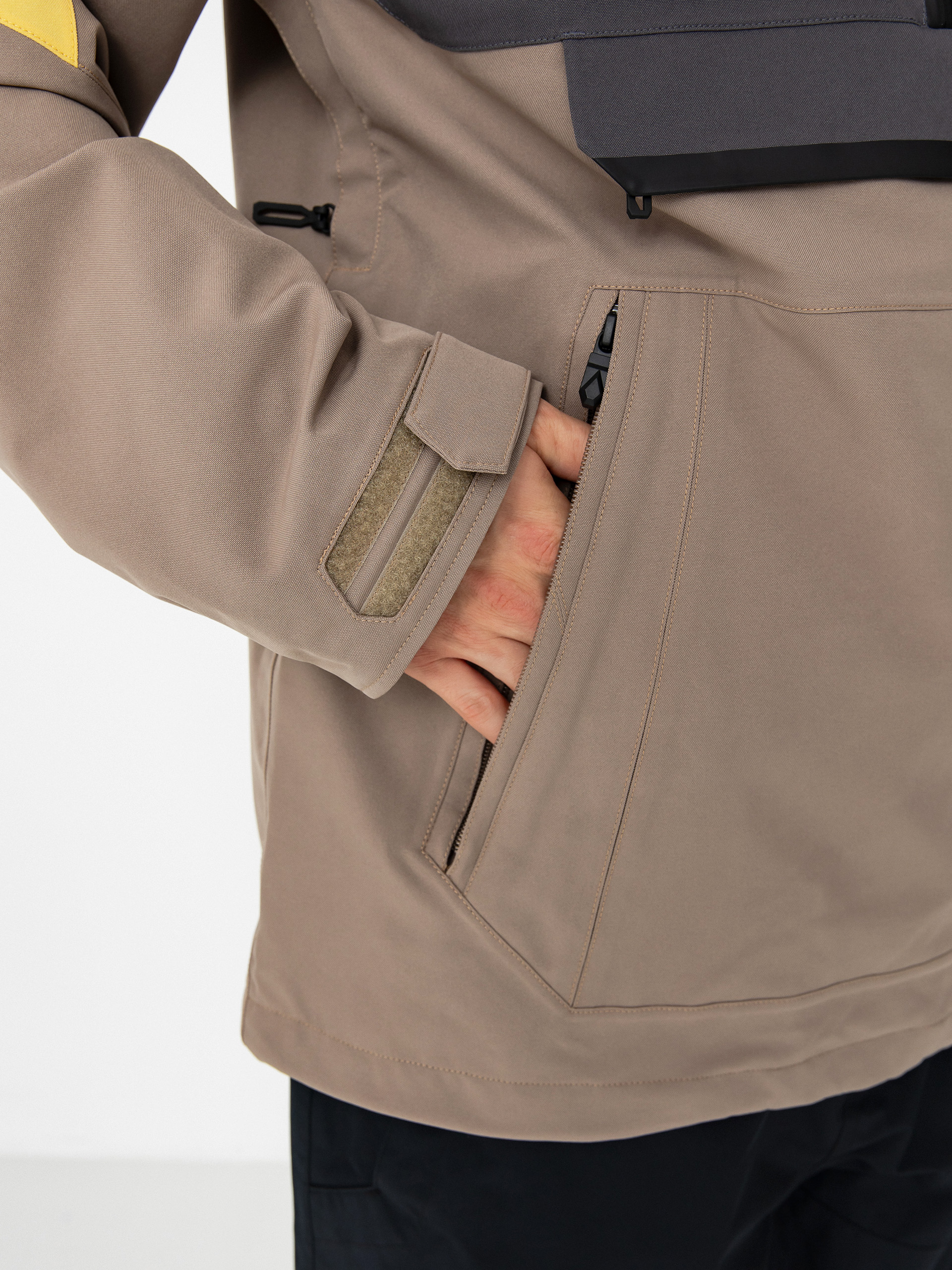 Pánska Snowboardová bunda Volcom Brighton Pullover (chestnut brown)