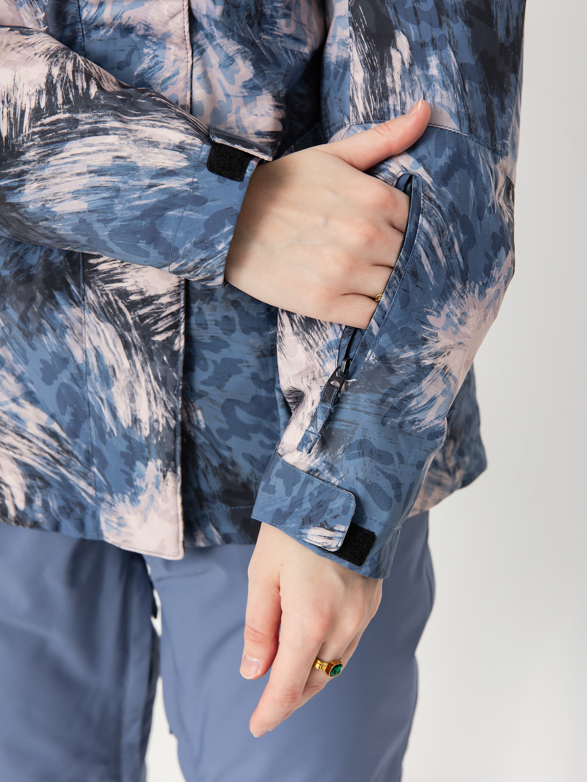 Dámska Snowboardová bunda Roxy Jetty (darknight)