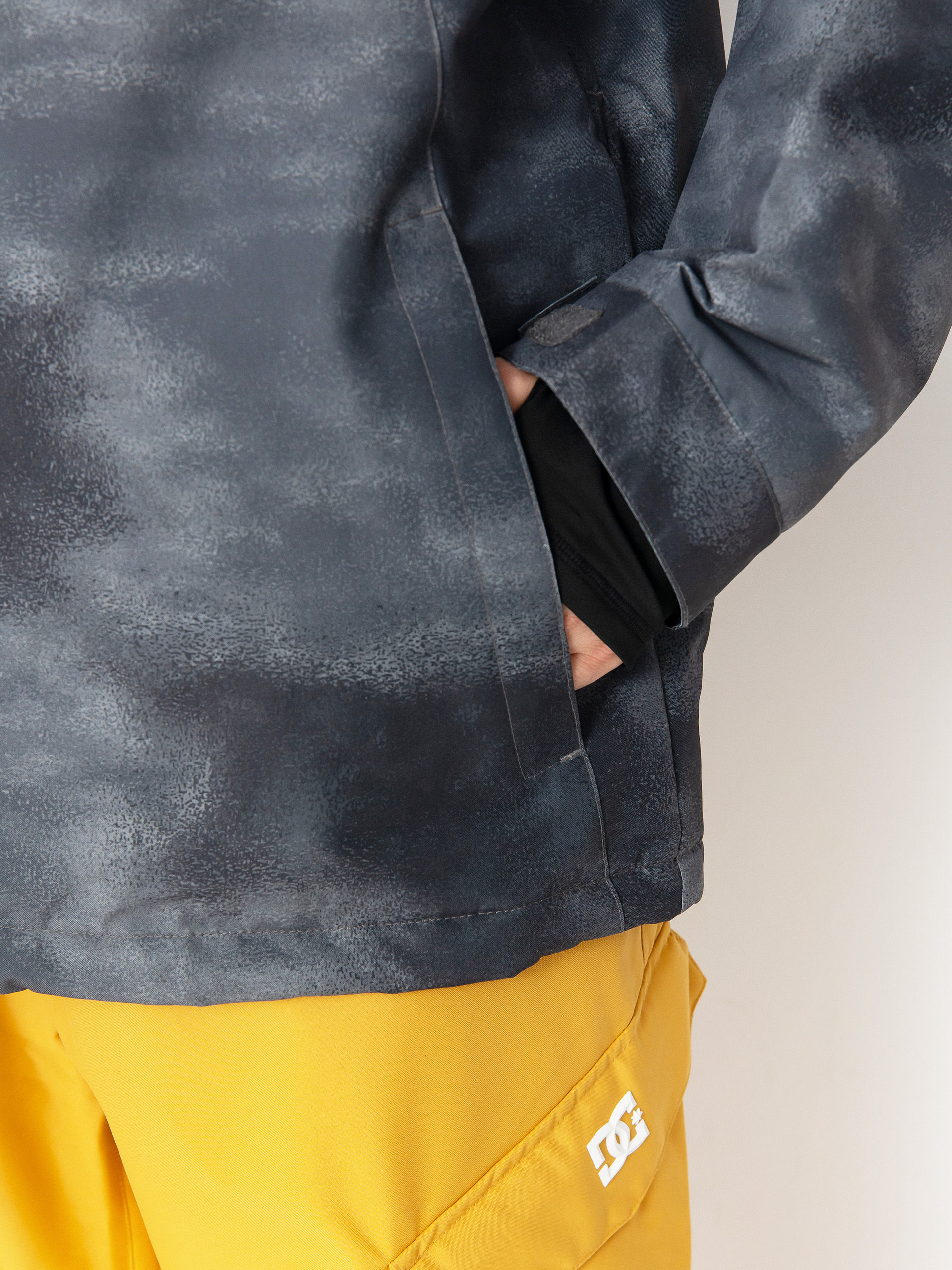 Pánska Snowboardová bunda DC Basis Print (overspray)