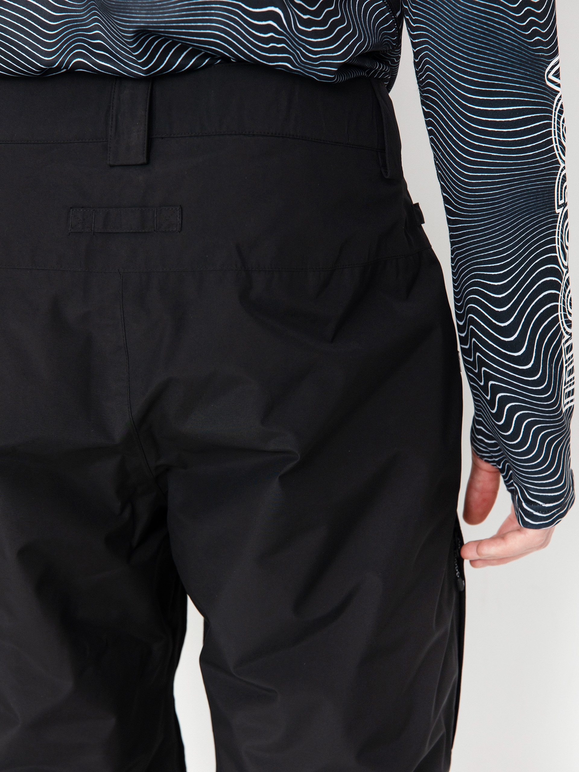 Pánske Snowboardové nohavice 686 Gore Tex Core Insulated (black)