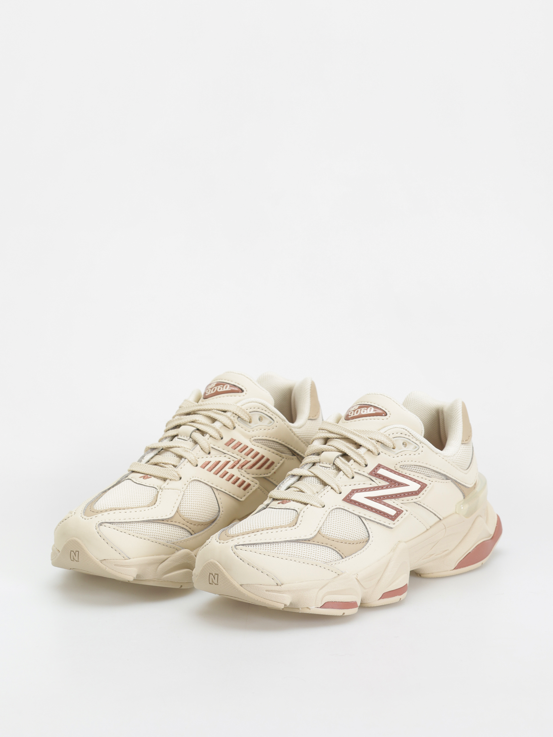 Topánky New Balance 9060 JR (bone)