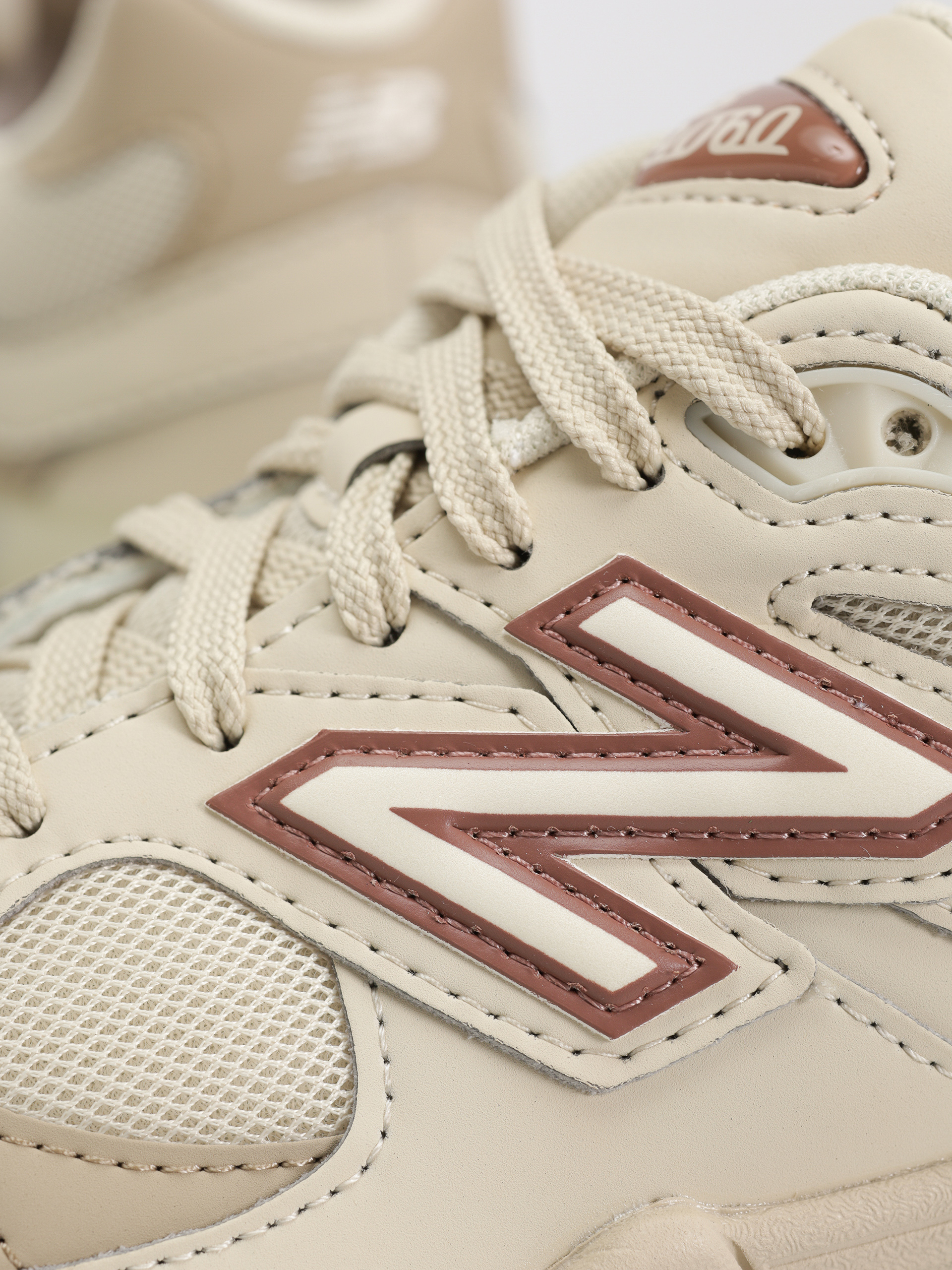 Topánky New Balance 9060 JR (bone)