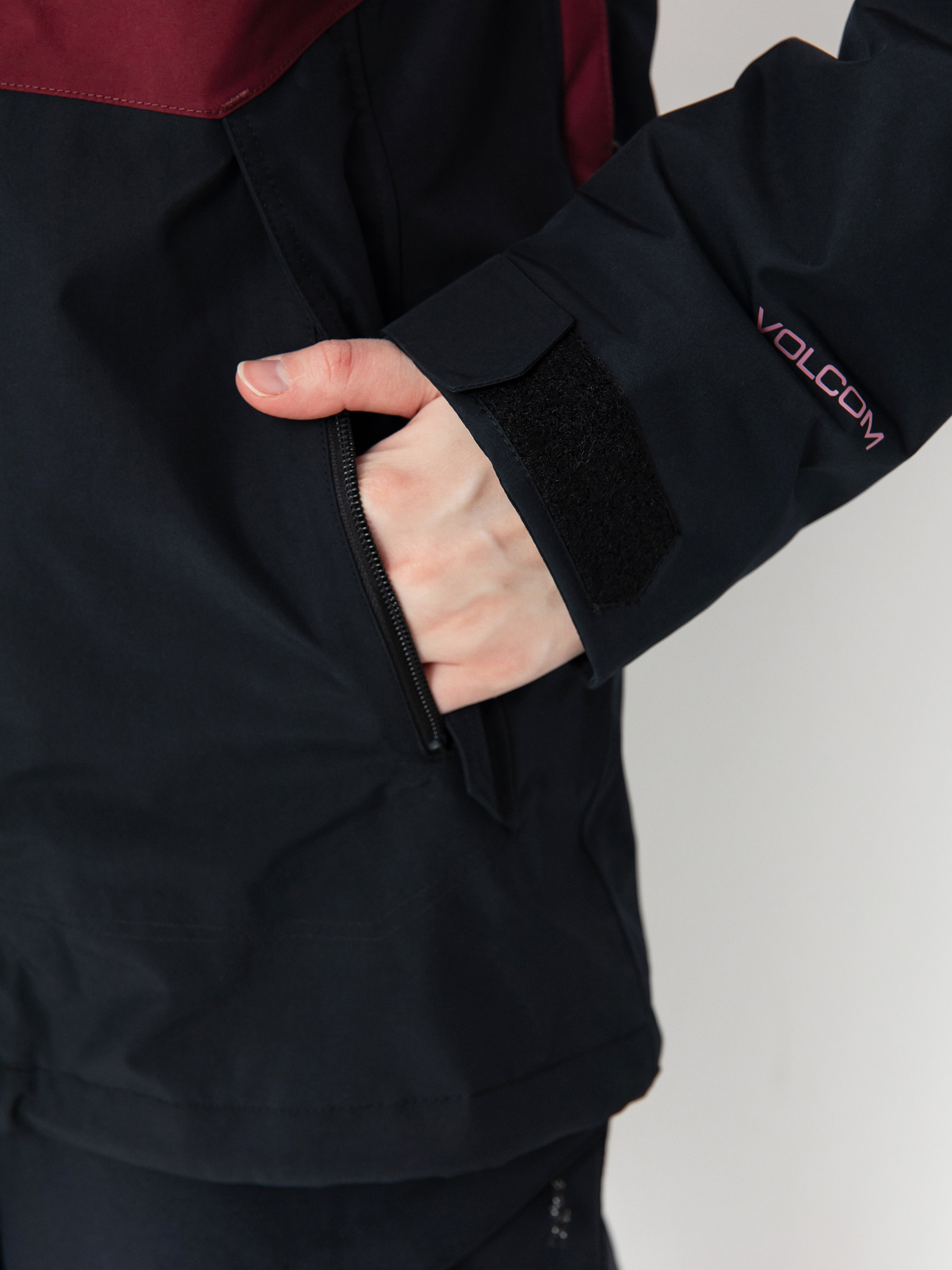 Dámska Snowboardová bunda Volcom V.Co Aris Ins Gore (burgundy)