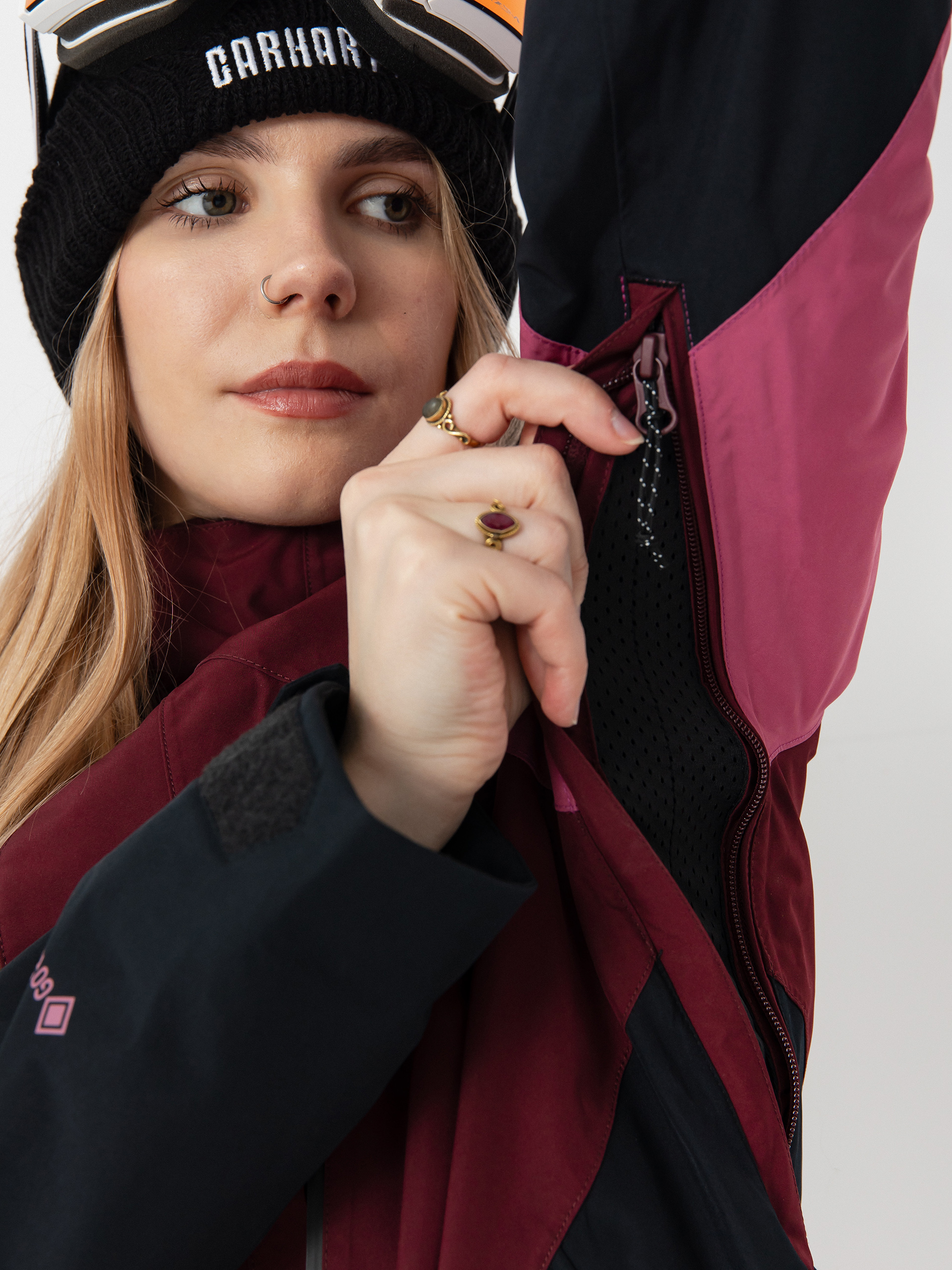 Dámska Snowboardová bunda Volcom V.Co Aris Ins Gore (burgundy)