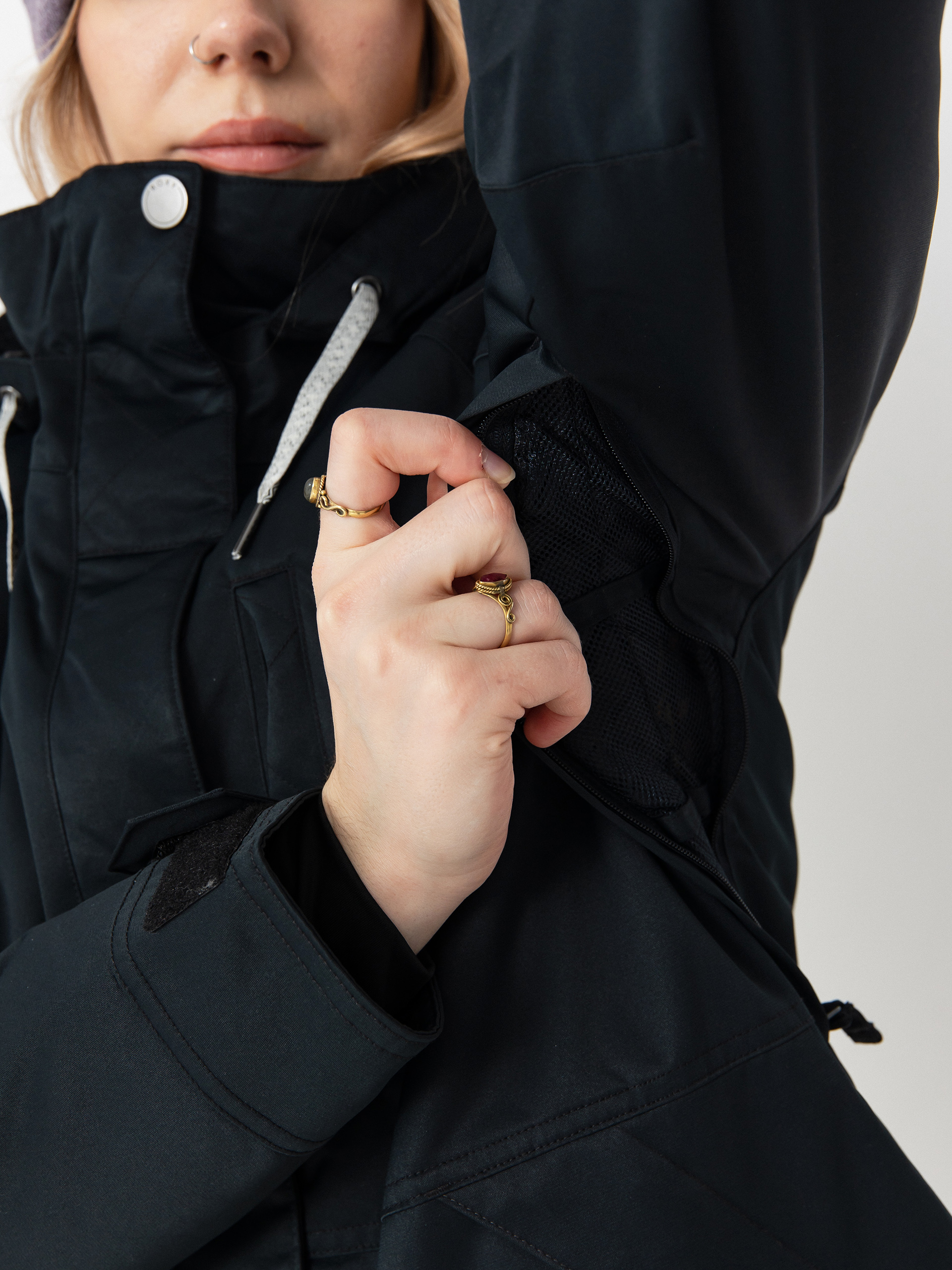 Dámska Snowboardová bunda Roxy Billie (true black)