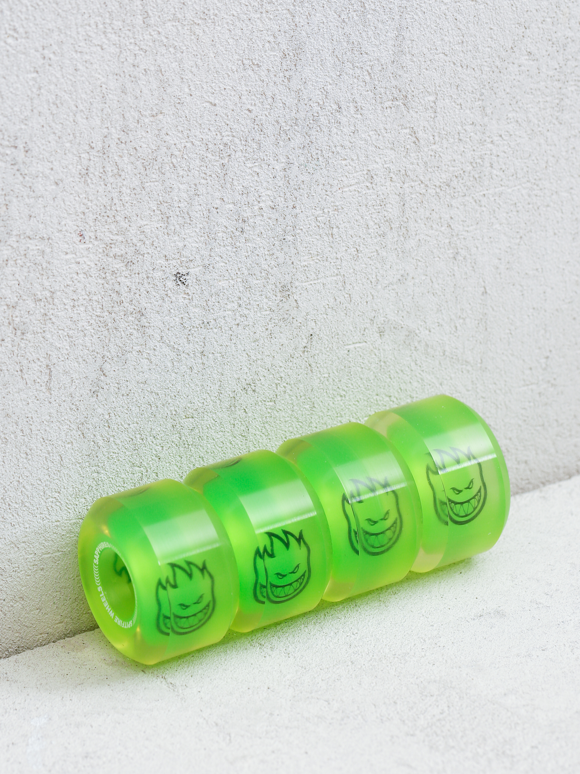 Kolieska Spitfire 90D Neon Sapphire Conical Full (green)