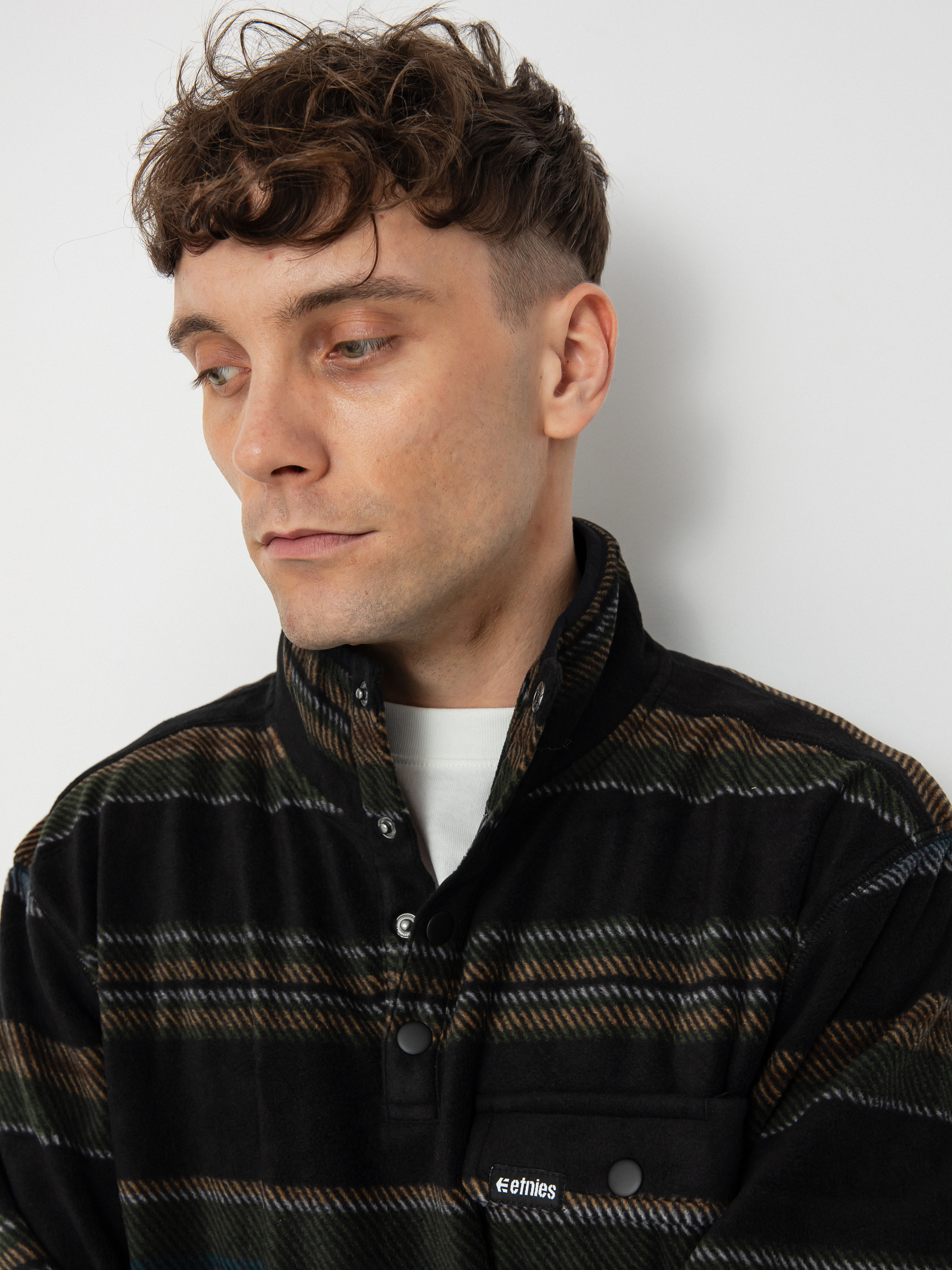 Pánska Termomikina  Etnies Woodsman Anorak (black/olive)