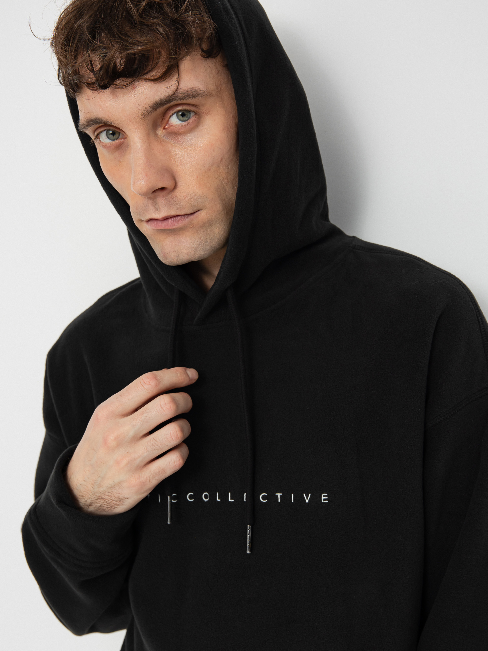 Mikina s kapucňou Poetic Collective Fleece HD (black)