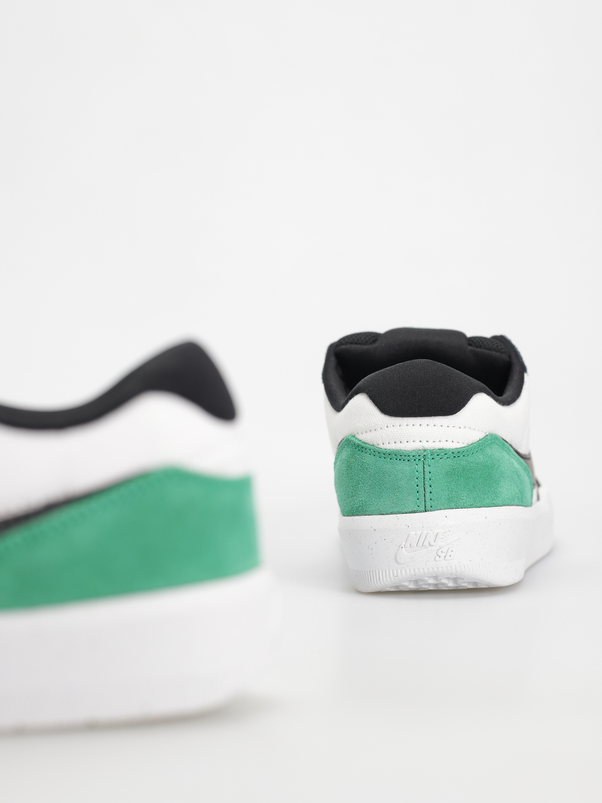 Topánky Nike SB Force 58 (white/black stadium green white)