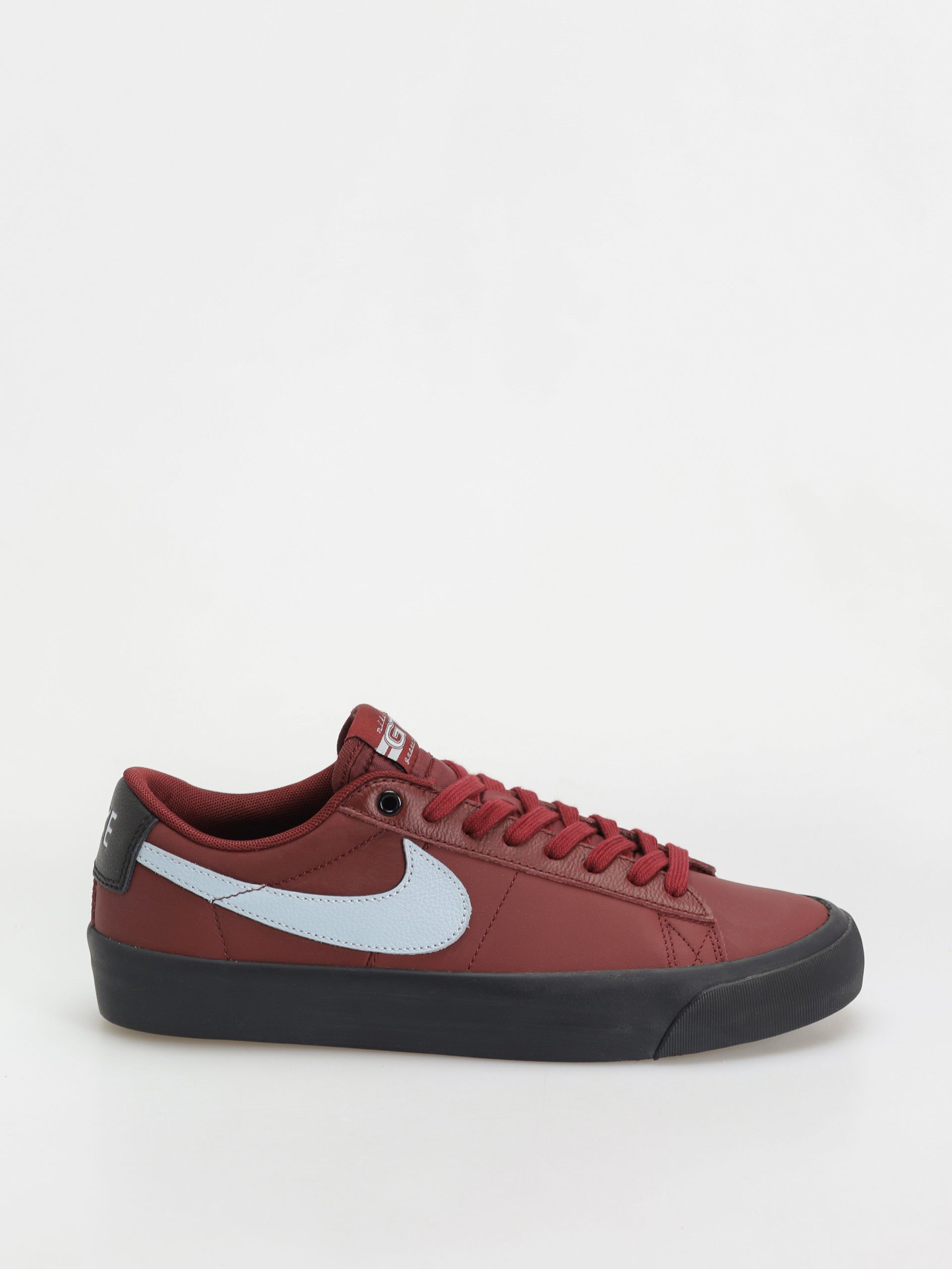 Topánky Nike SB Blazer Low Pro GT (dark team red/lt armory blue)