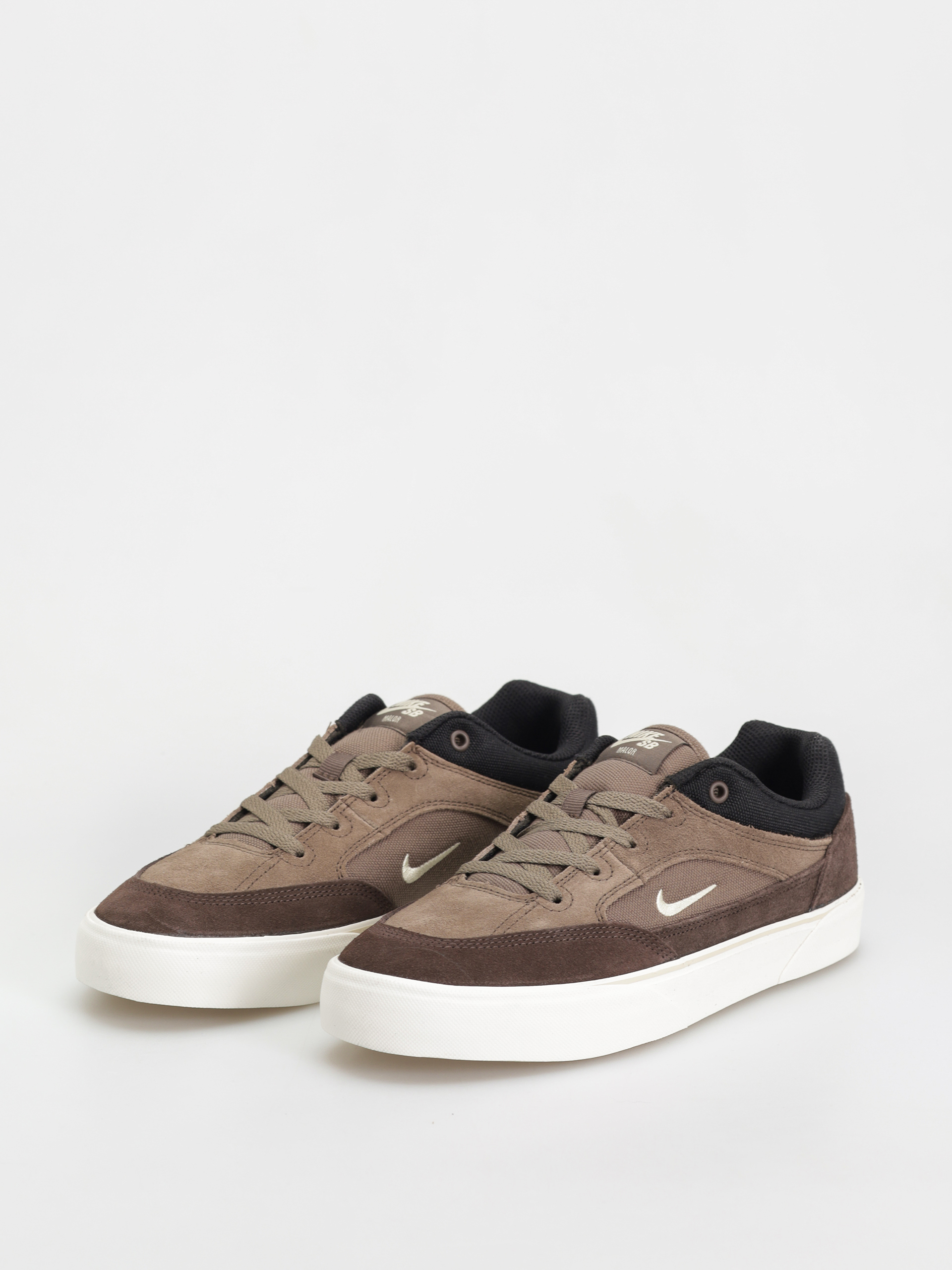 Topánky Nike SB Malor (ironstone/lt khaki baroque brown black)