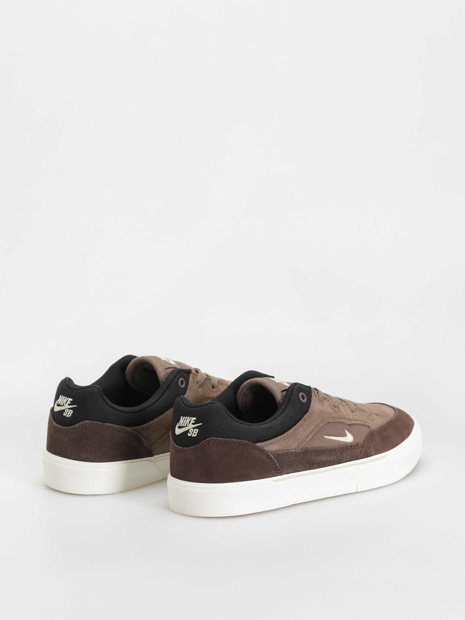 Topánky Nike SB Malor (ironstone/lt khaki baroque brown black)