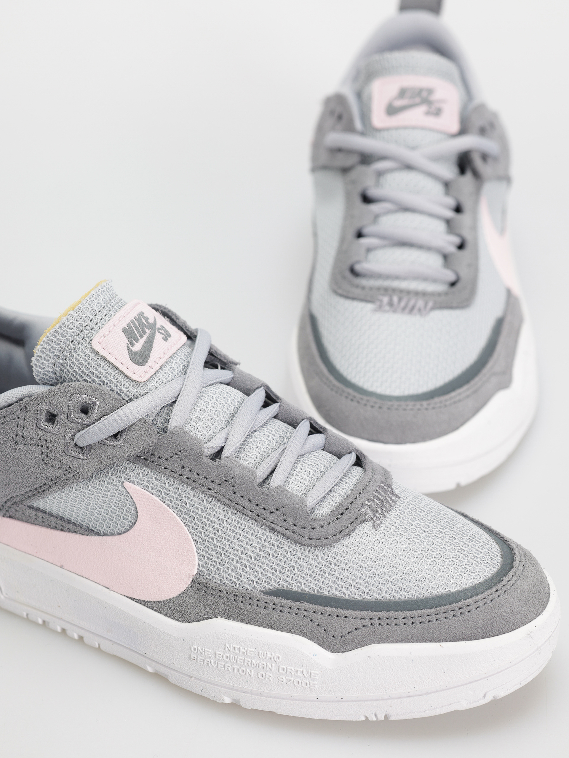Topánky Nike SB Day One JR (cool grey/pink foam  wolf grey)