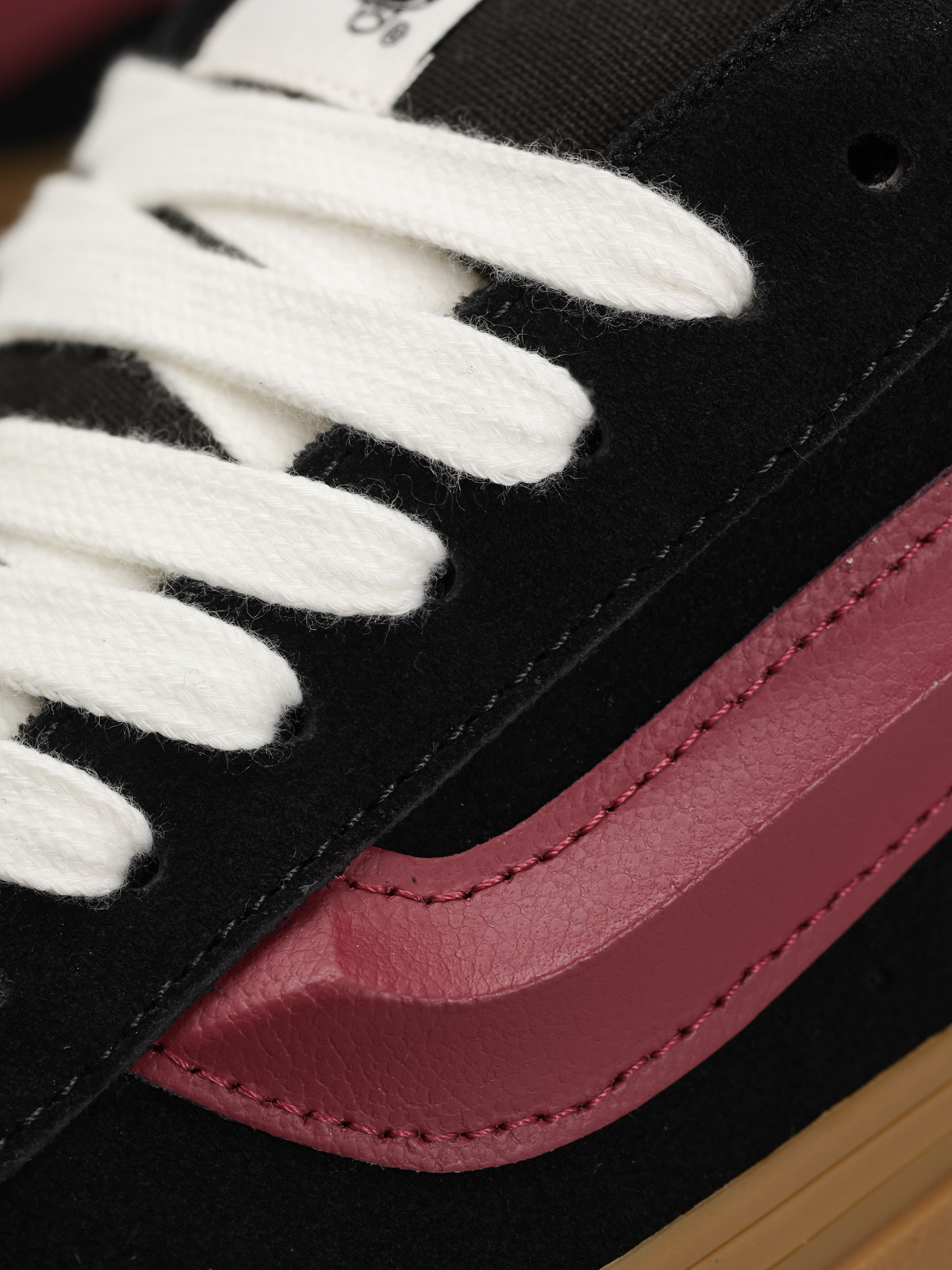 Topánky Vans Knu Skool (vintage suede black/multi)