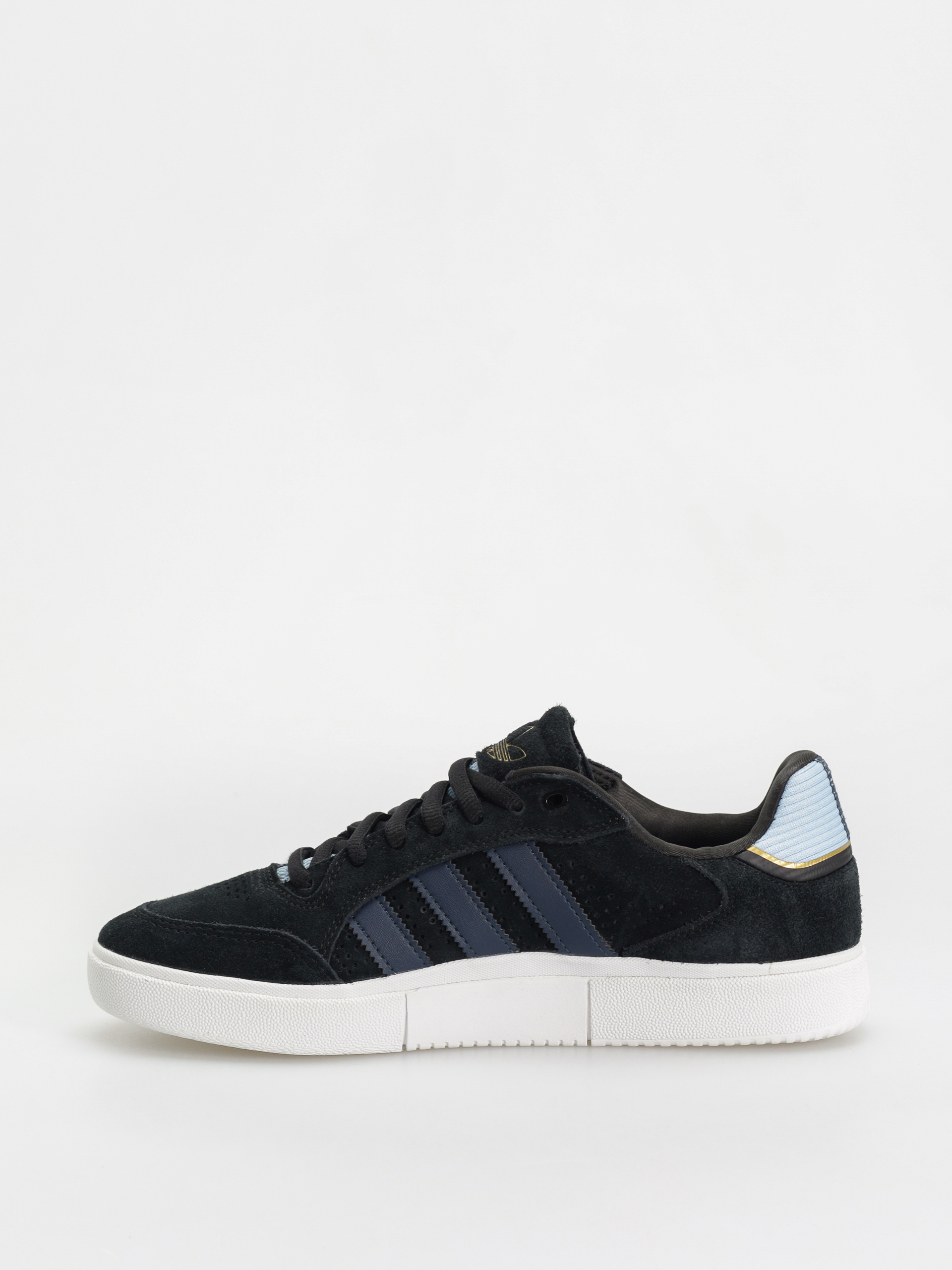 Topánky adidas Tyshawn Low (cblack/clesky/conavy)