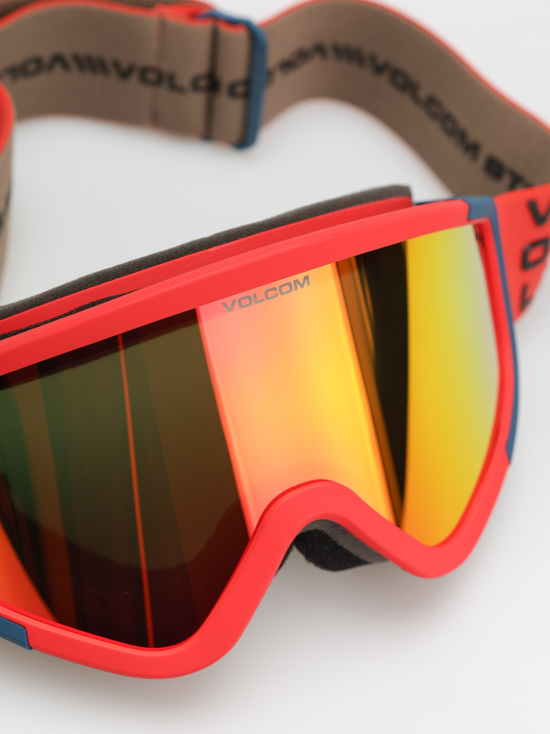 Snowboardové okuliare Volcom Attunga (cms cbt/red chrome+bl rose)