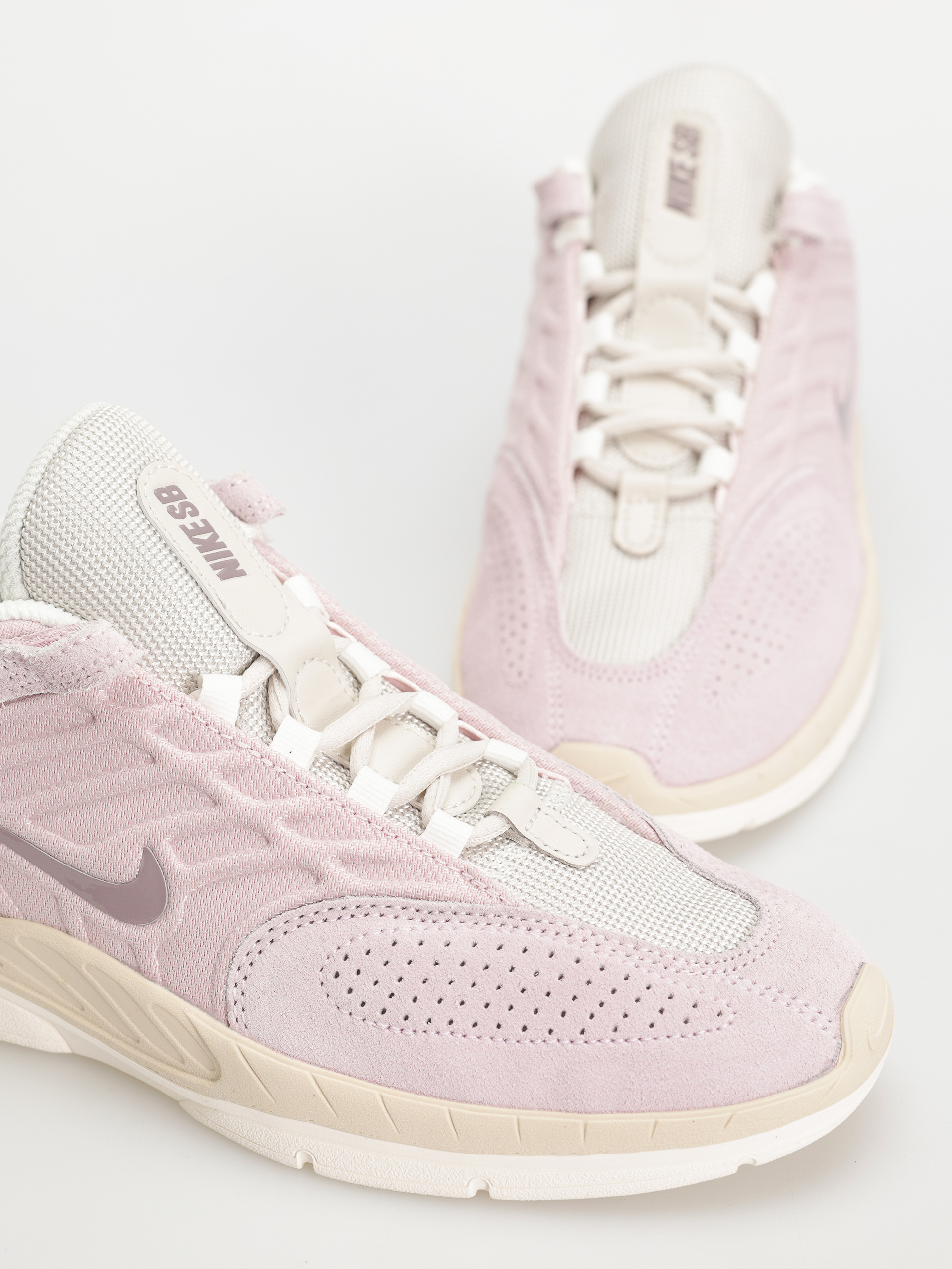 Topánky Nike SB Vertebrae (pink foam /taupe grey lt orewood brn)