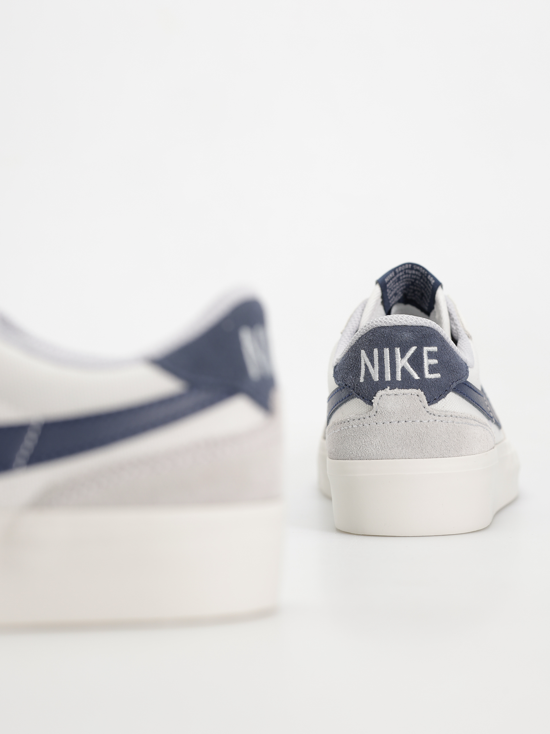 Topánky Nike SB Zoom Pogo Plus (photon dust/midnight navy wolf grey)