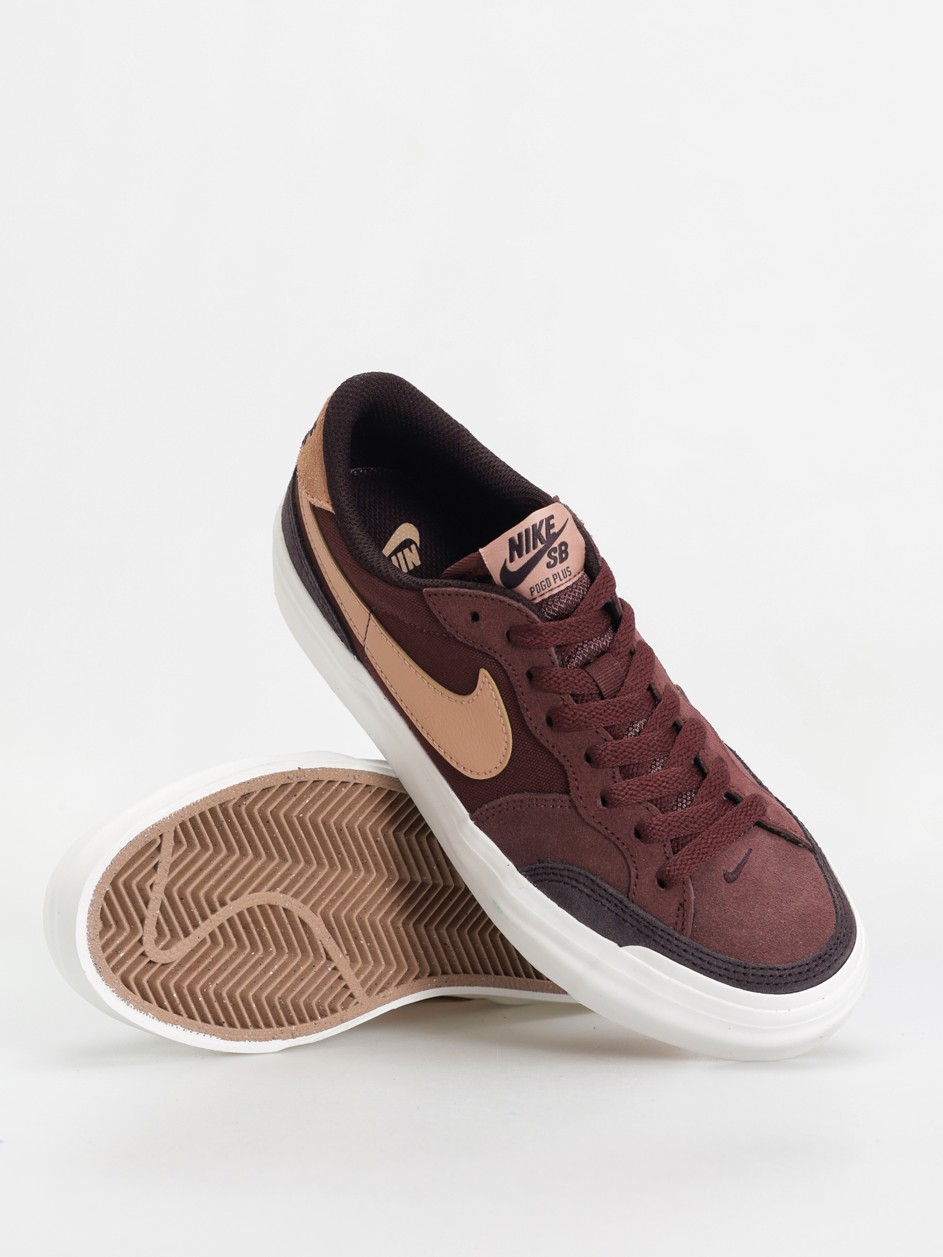 Topánky Nike SB Zoom Pogo Plus (burgundy crush/dusted clay burgundy ash)