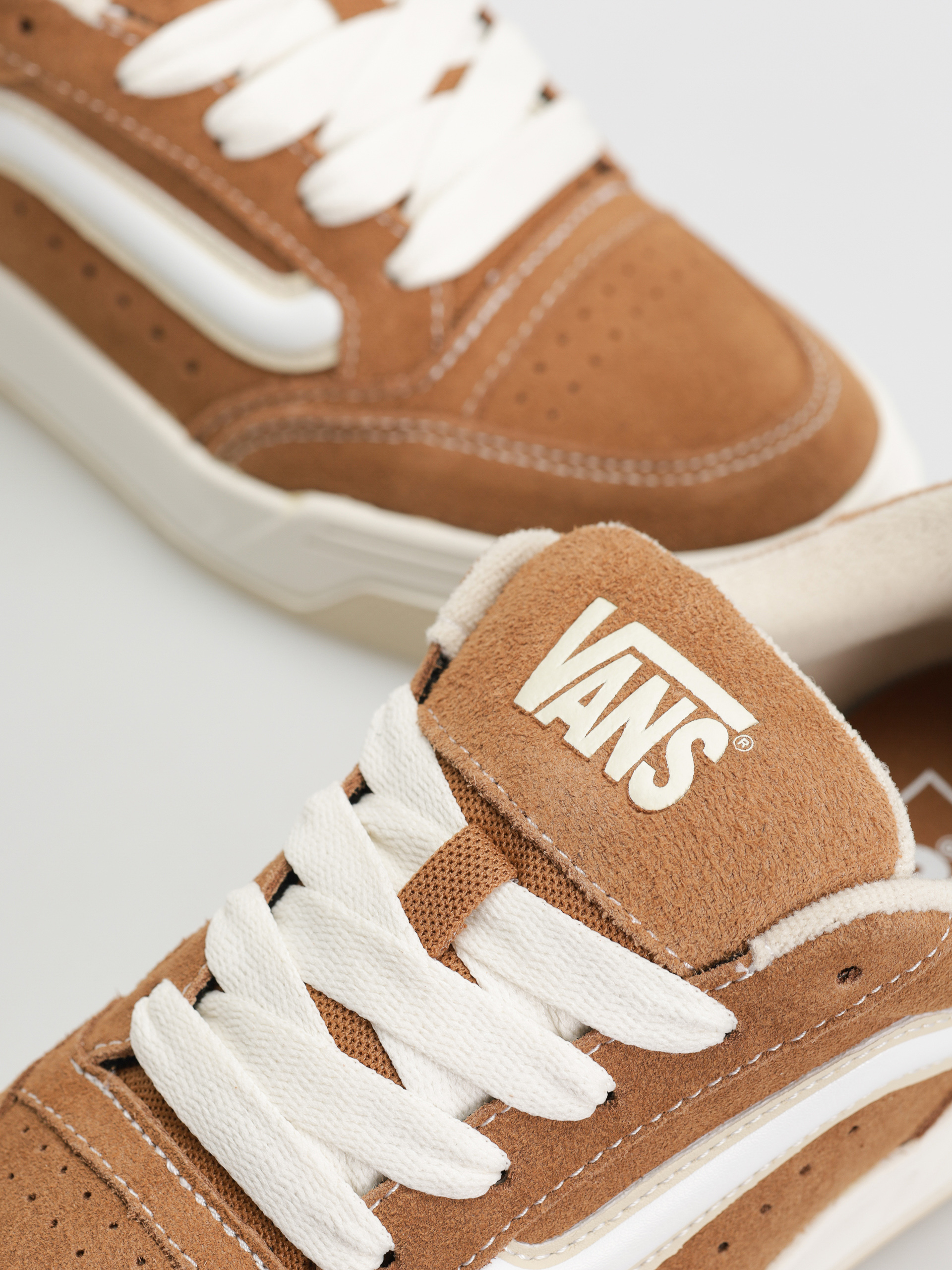 Topánky Vans Hylane (brown)