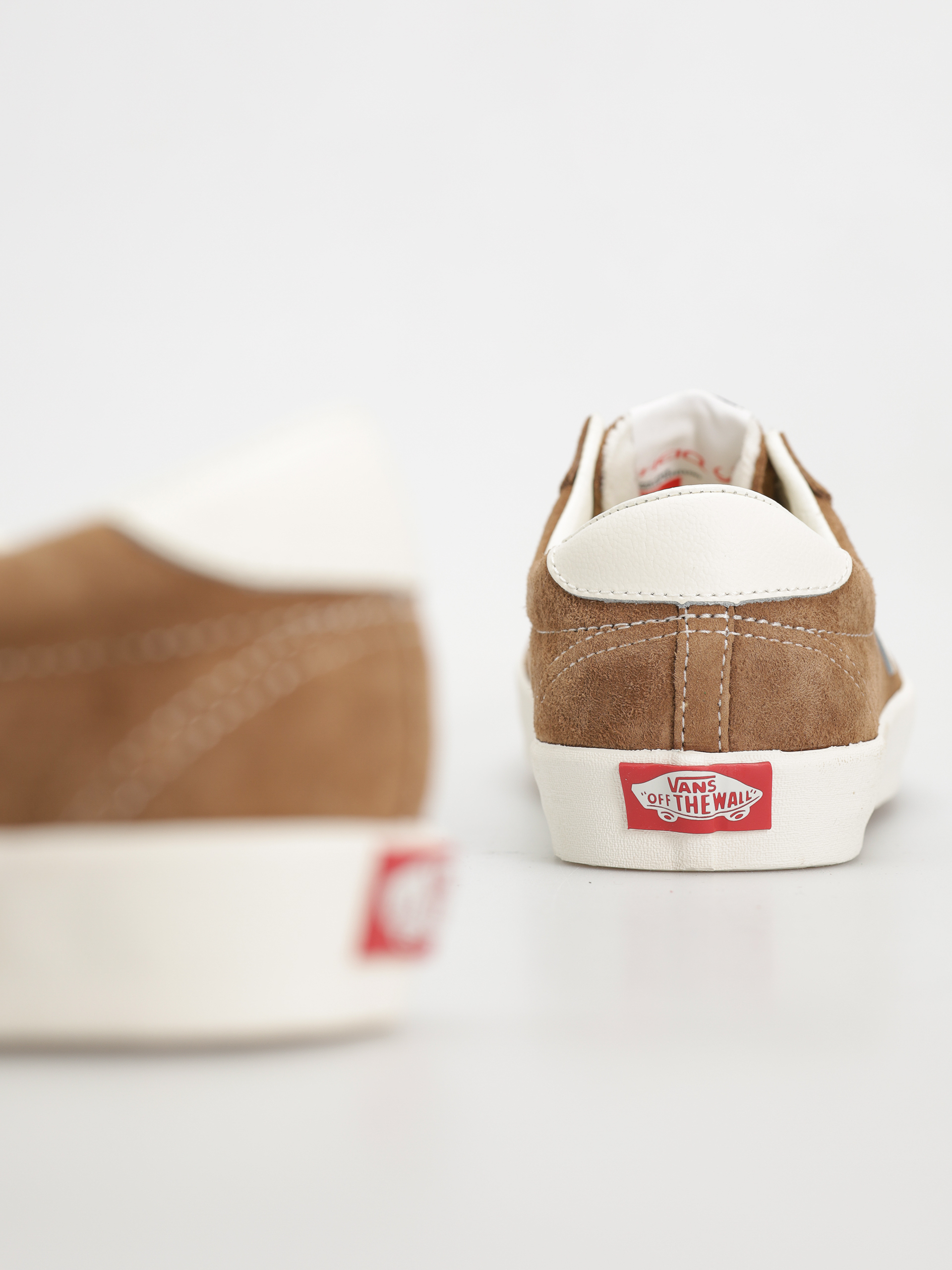 Topánky Vans Sport Low (pig suede brown)
