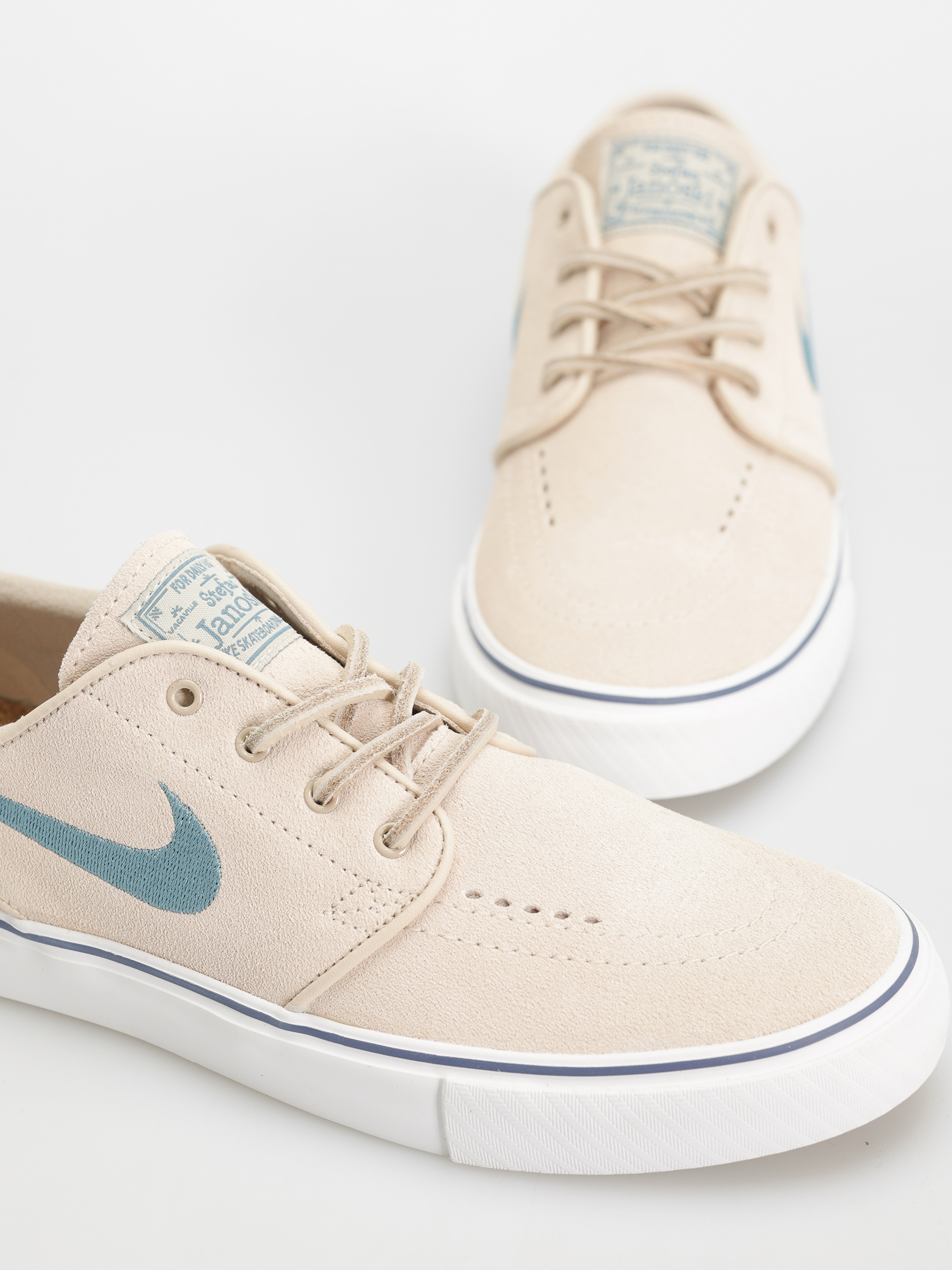 Topánky Nike SB Zoom Janoski OG+ (sanddrift/smokey blue thunder blue)
