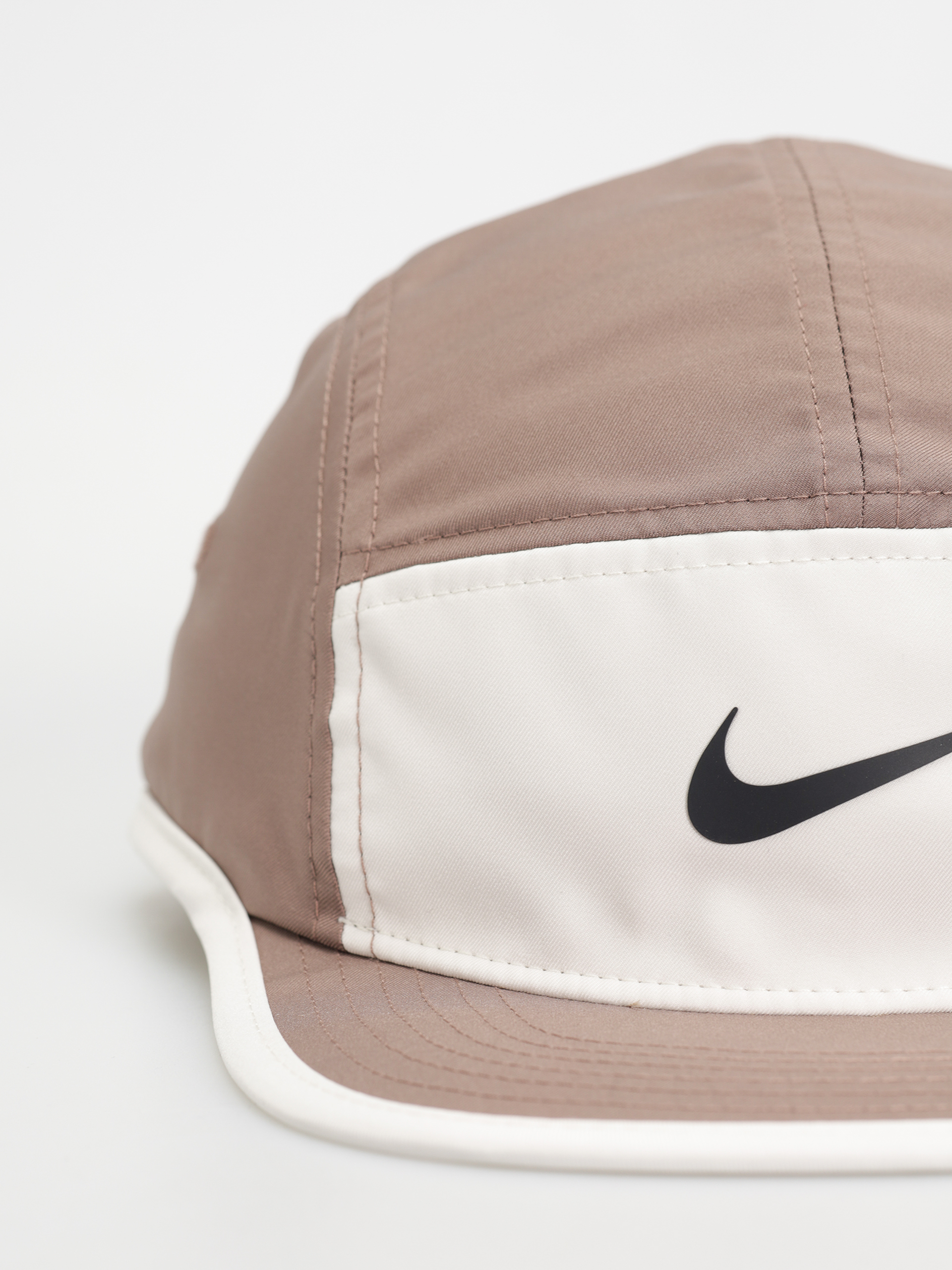 Šiltovka Nike SB Dri FIT Fly (mink brown/phantom/black)