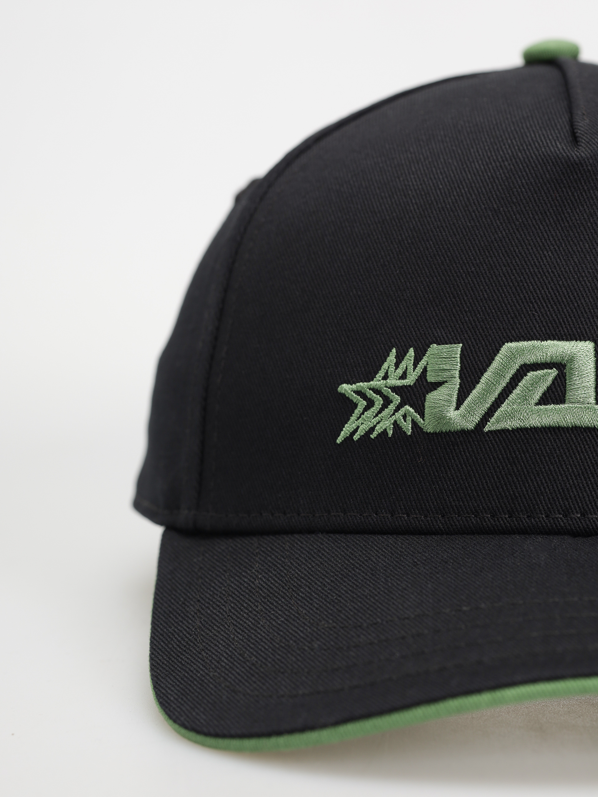 Šiltovka Vans Classic Strapback (black)