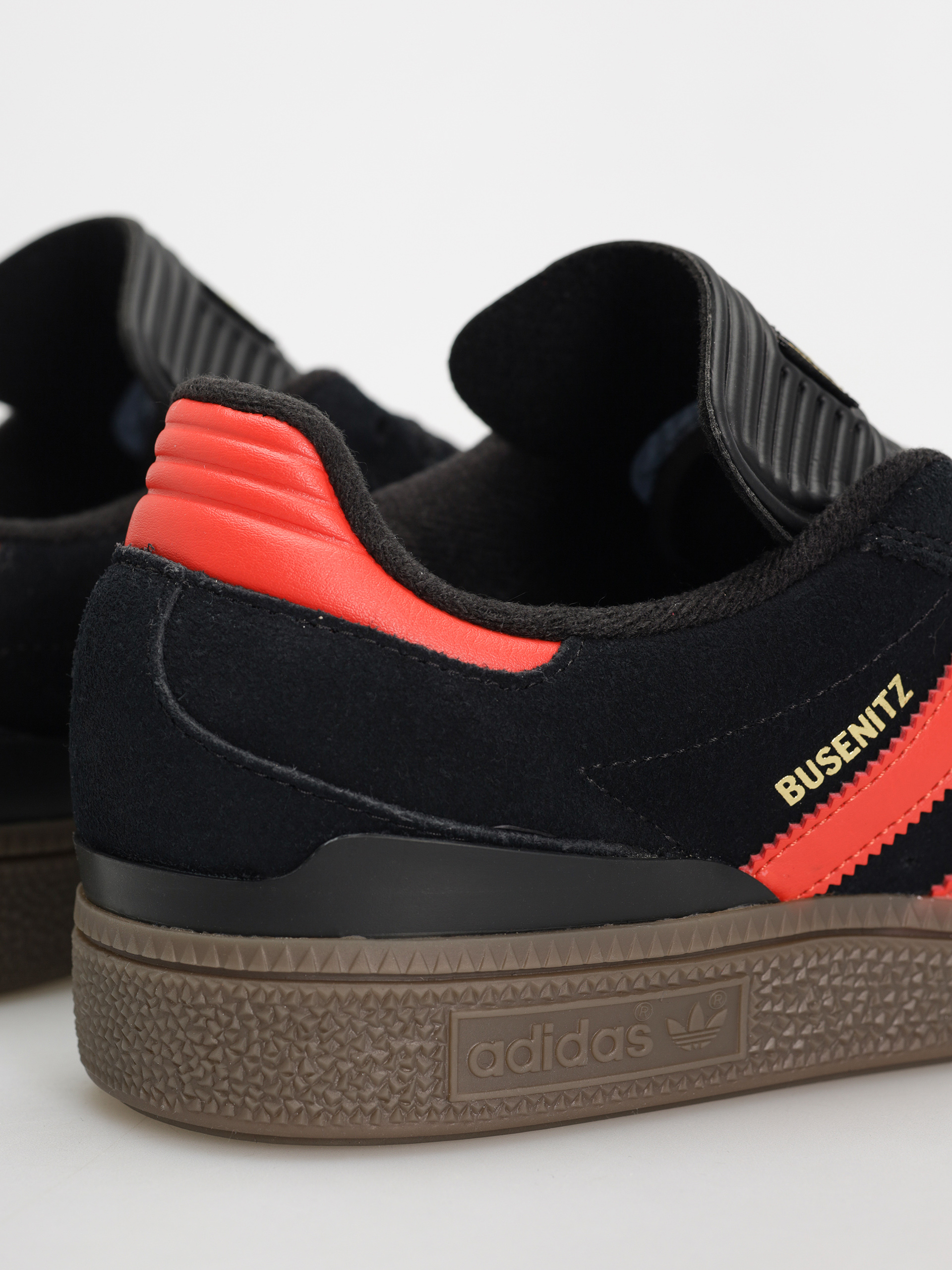 Topánky adidas Busenitz (cblack/supcol/gum5)