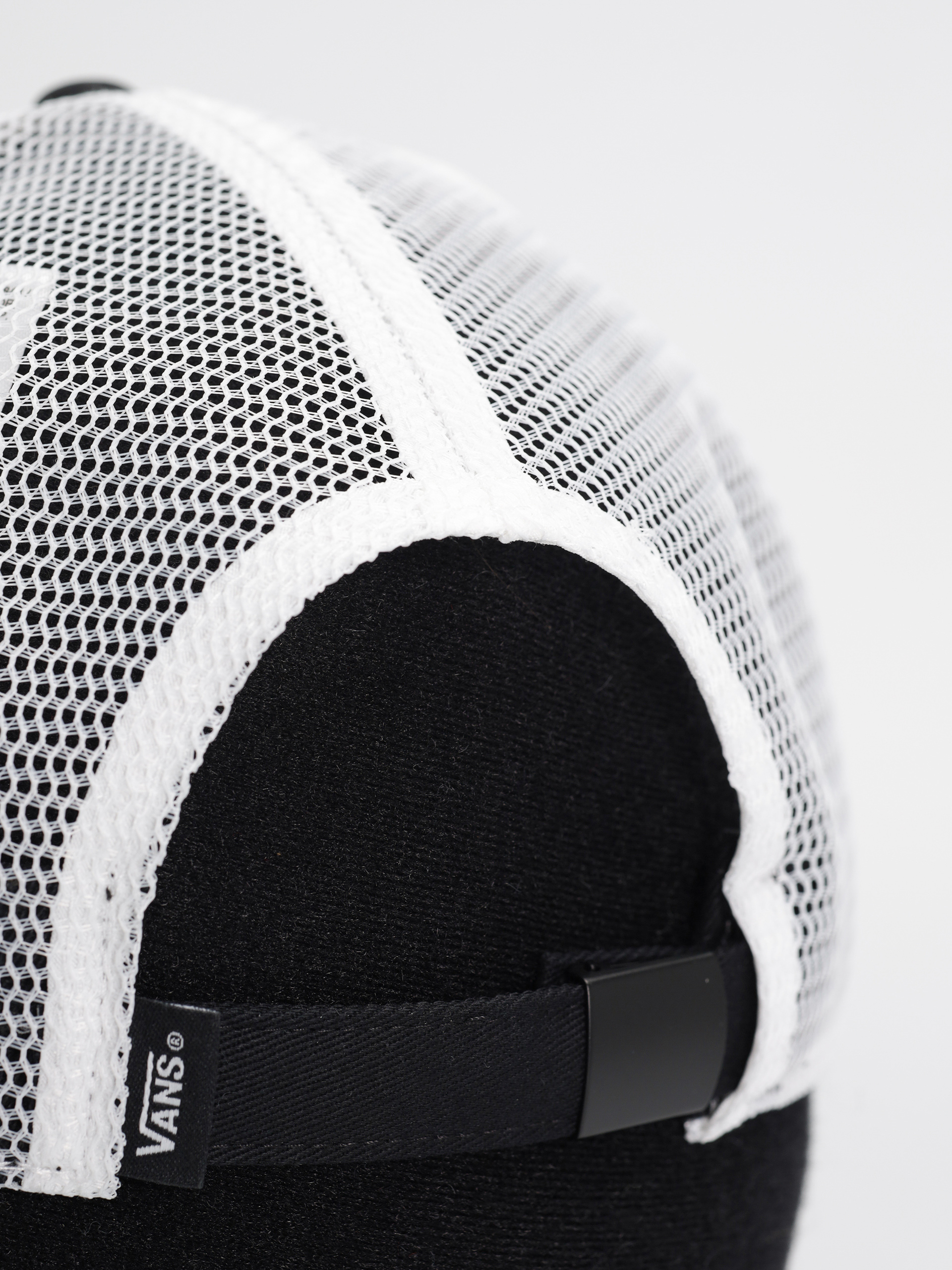 Šiltovka Vans Sixty Sixers Unstructured Trucker (black)