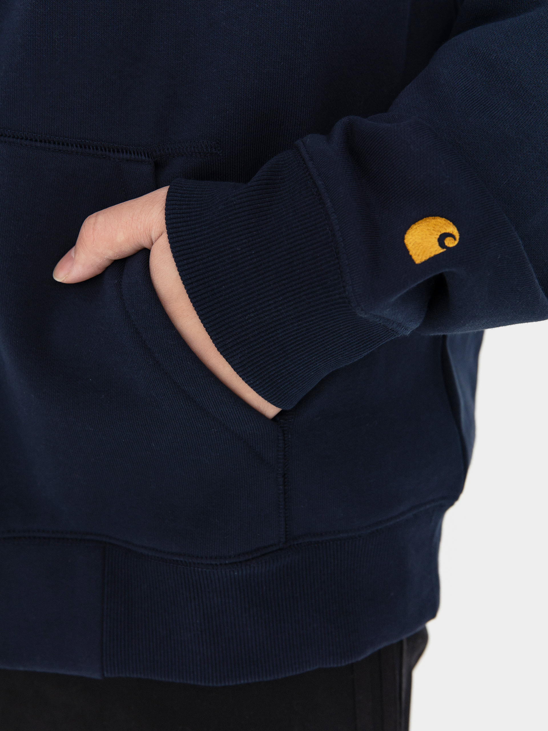 Mikina s kapucňou Carhartt WIP Chase ZHD (mizar/gold)