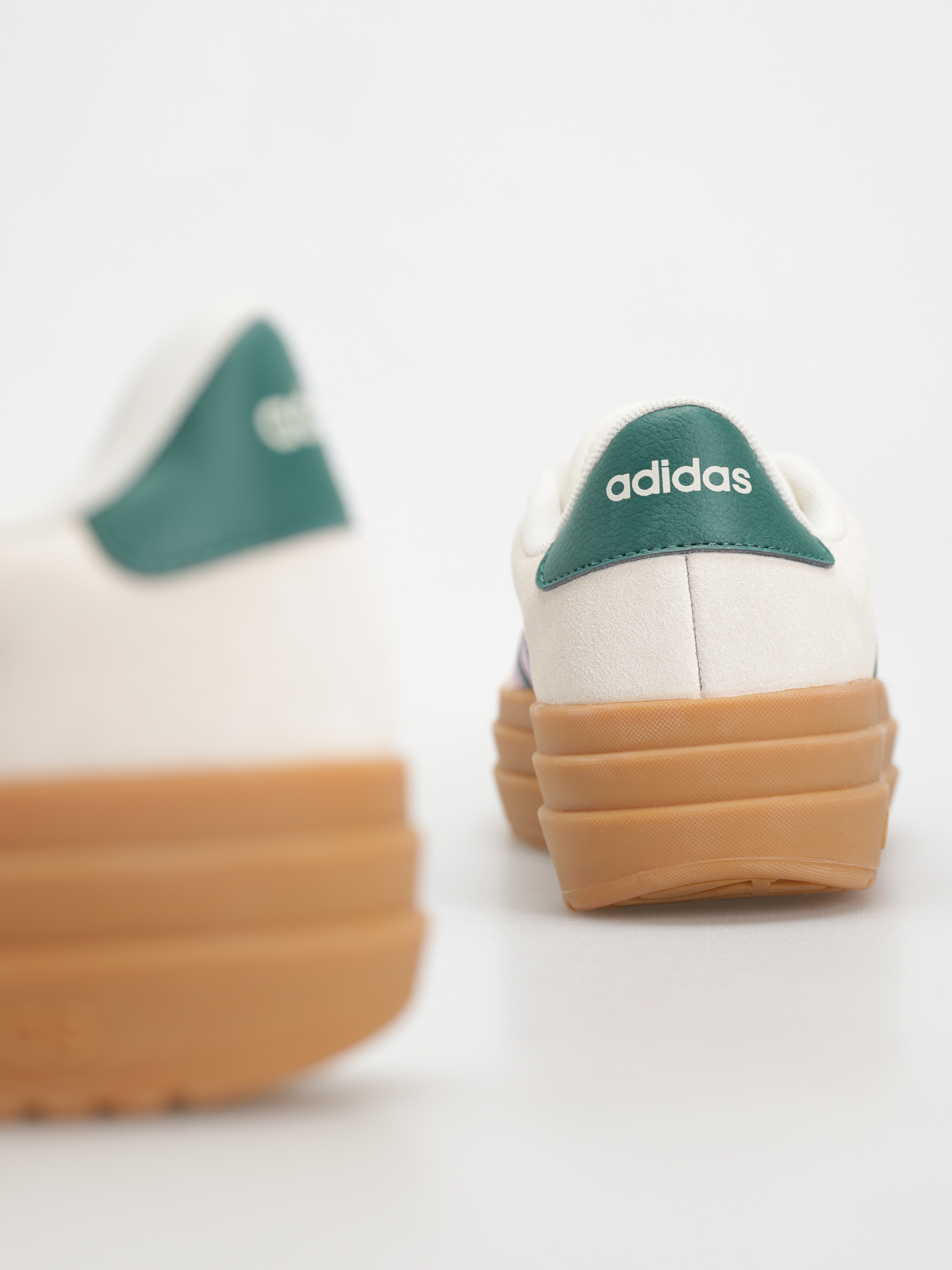 Topánky adidas Vl Court Bold Wmn (owhite/cgreen/blilil)
