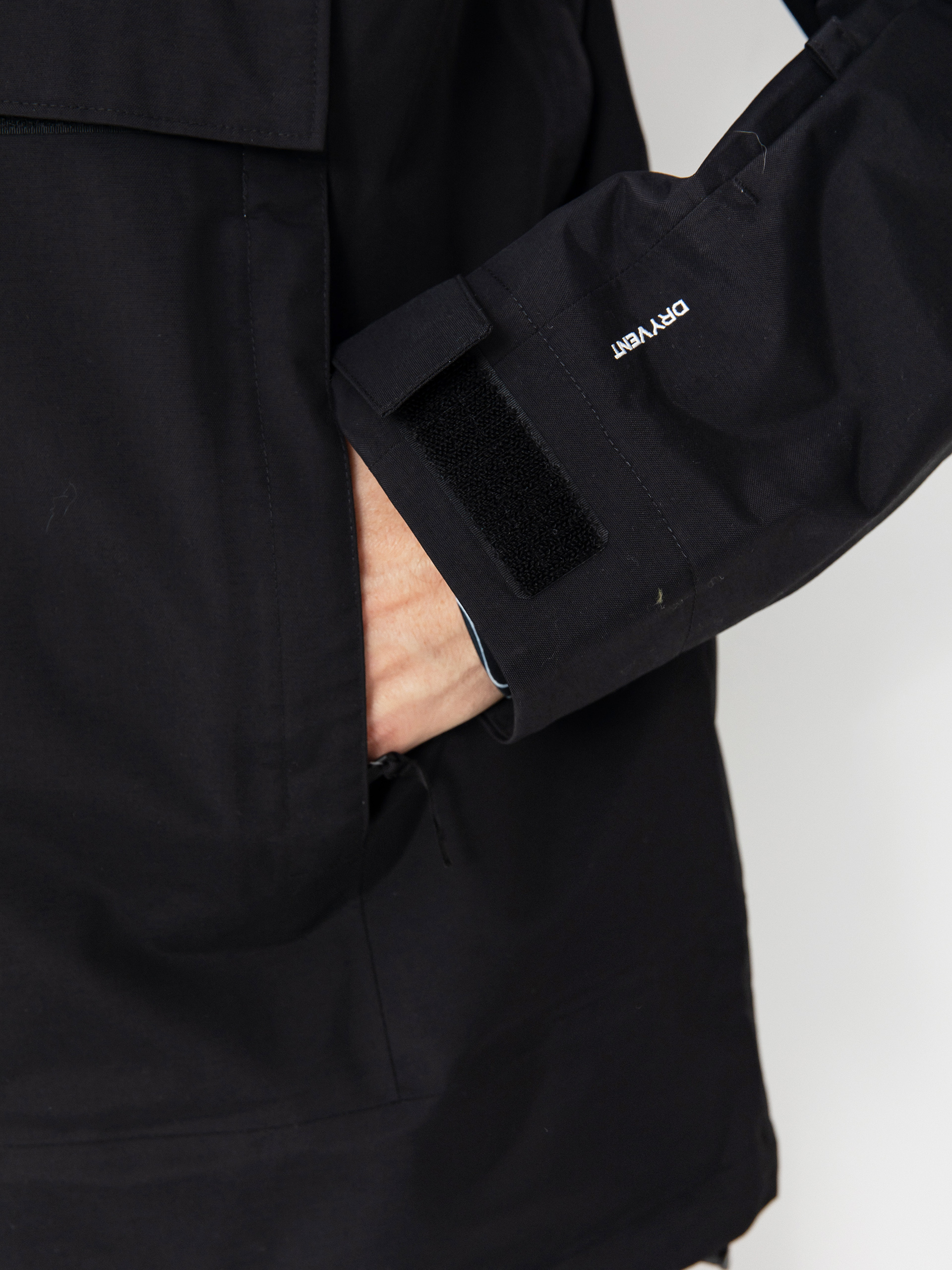 Pánska Snowboardová bunda The North Face Driftview Anorak (tnf black)